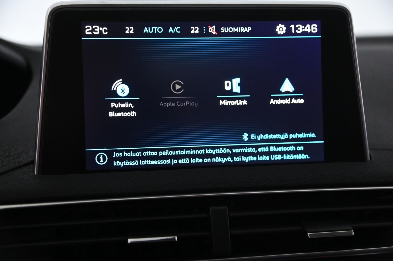 Peugeot 3008 2018 Allure PureTech 130 Automaatti - Panorama | Focal-äänentoisto | BT | Vakkari | Tutkat | 