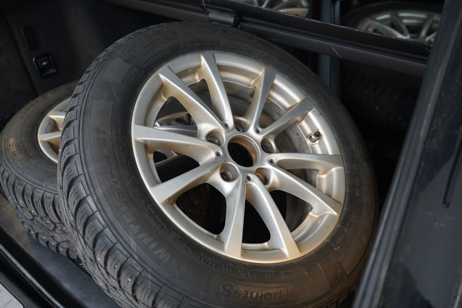 BMW 320 2014 MYYDÄÄN HUUTOKAUPAT.COM SIVUSTOLLA - MYYDÄÄN HUUTOKAUPAT.COM SIVUSTOLLA