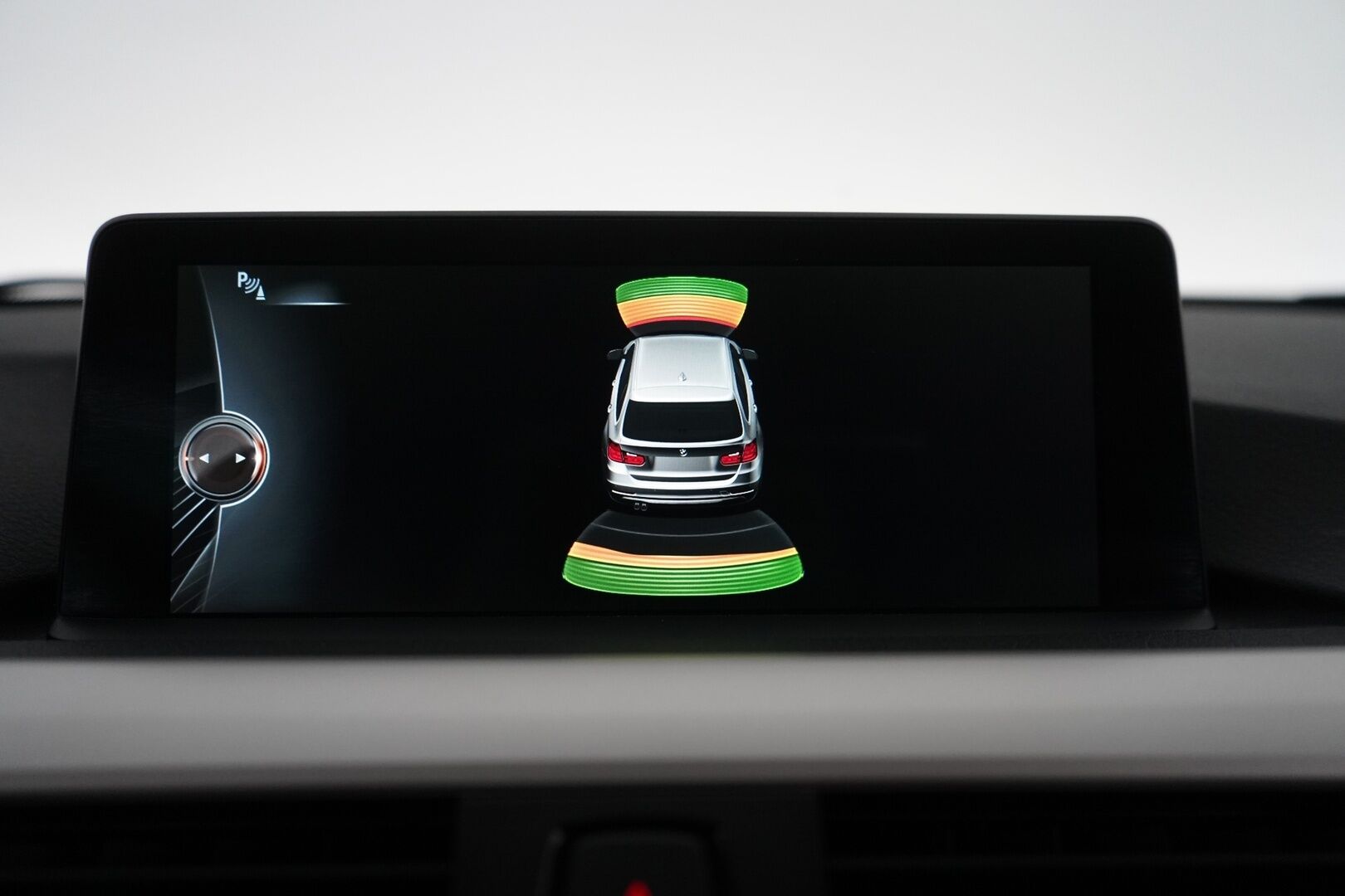 BMW 320 2014 MYYDÄÄN HUUTOKAUPAT.COM SIVUSTOLLA - MYYDÄÄN HUUTOKAUPAT.COM SIVUSTOLLA