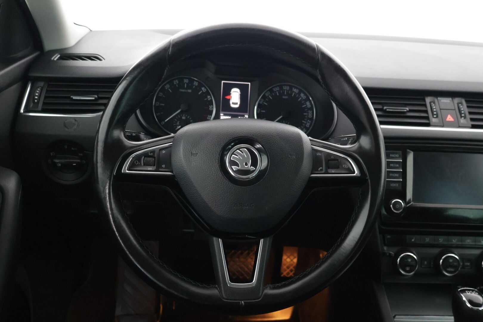 Skoda Octavia 2016 Combi 1,6 TDI Style DSG Autom.** YritysOutlet - Myydään vain yrityksille - Webasto / KeyLessGo / Vakkari / Suomi-auto / 2 renkaat aluvanteilla* 