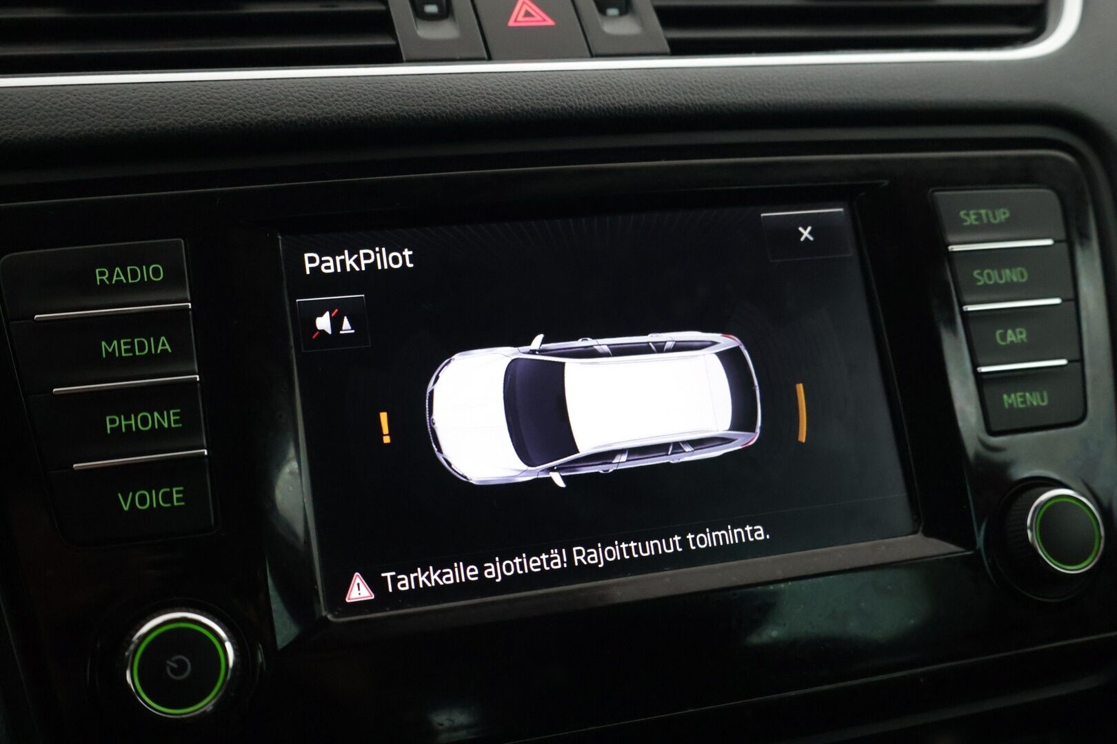 Skoda Octavia 2016 Combi 1,6 TDI Style DSG Autom.** YritysOutlet - Myydään vain yrityksille - Webasto / KeyLessGo / Vakkari / Suomi-auto / 2 renkaat aluvanteilla* 
