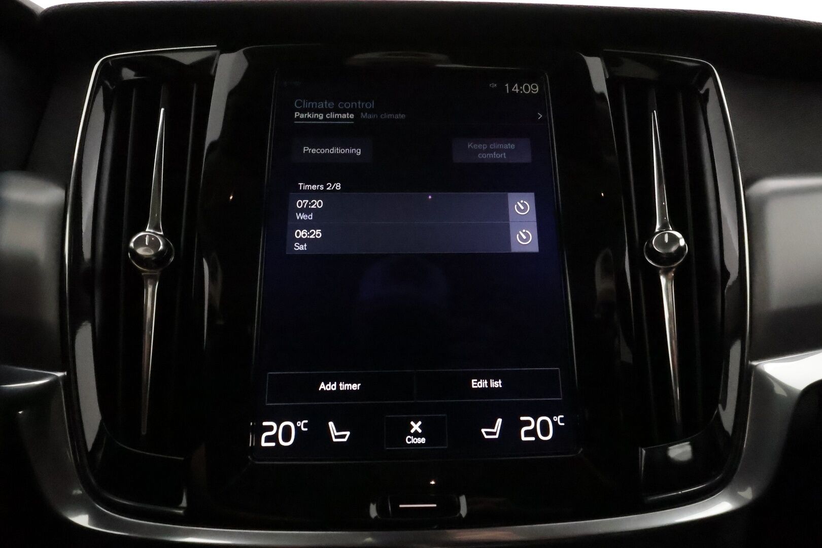 Volvo V90 2017 D4 AWD Momentum aut **Webasto / Adapt.vakkari / Koukku / KeylessGo / Puolinahat / P.tutka**