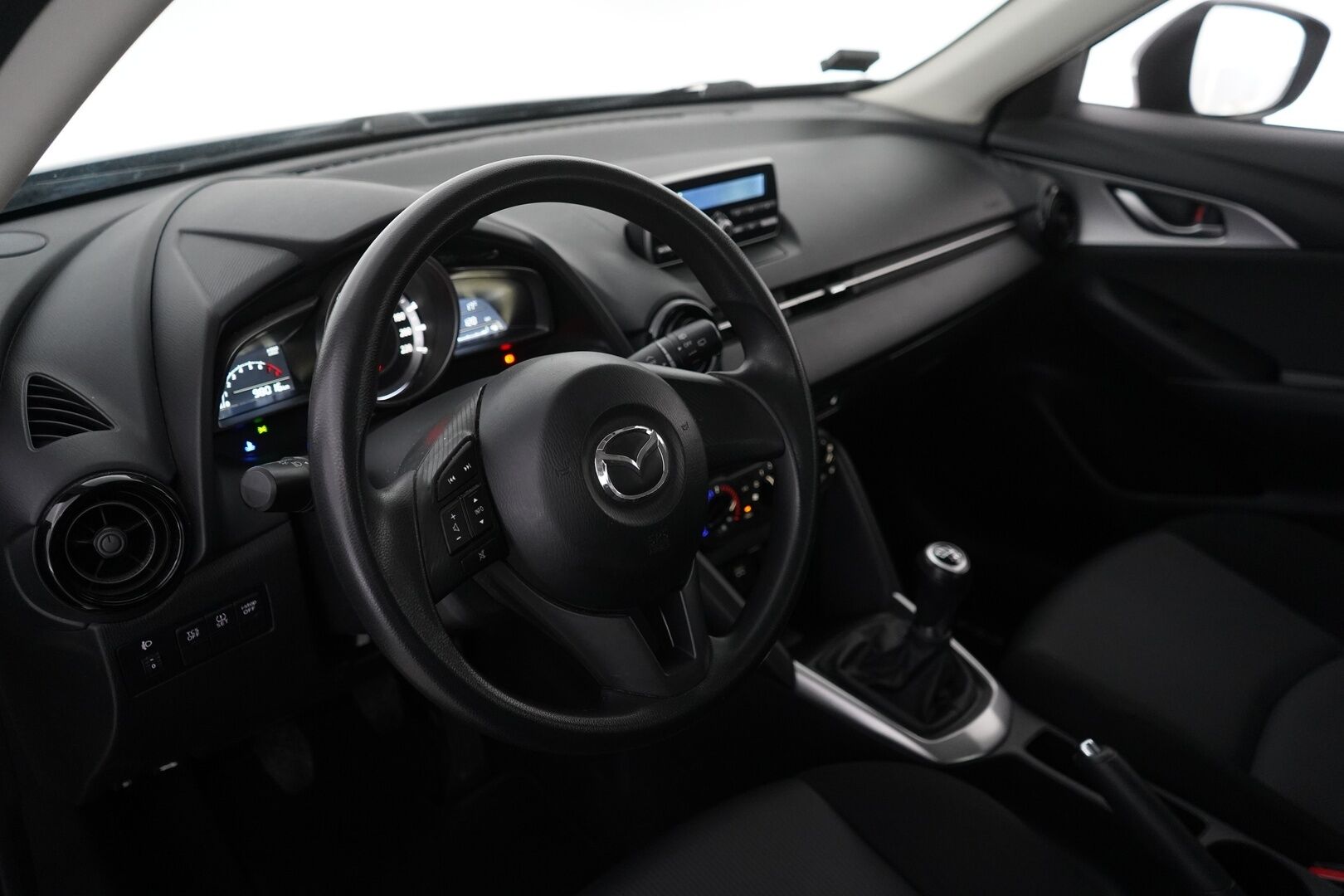 Mazda CX-3 2016 2,0 (120) SKYACTIV-G Active 6MT EA1 - 1-om Suomi-auto