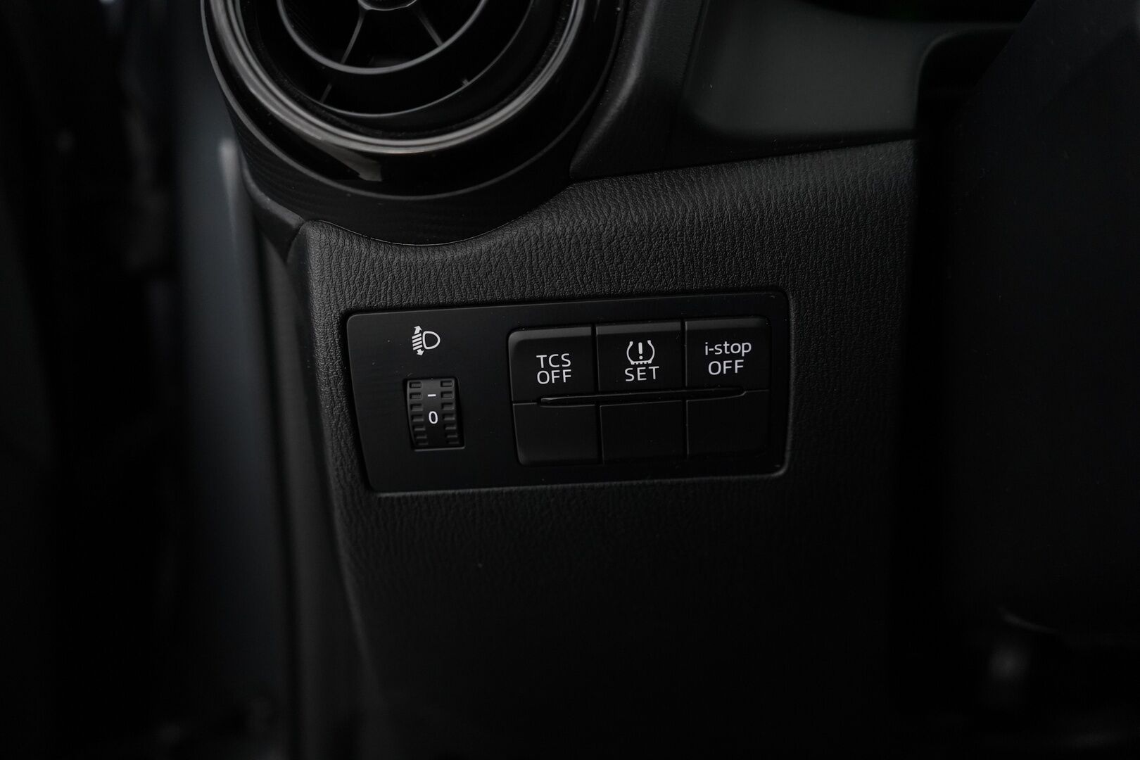 Mazda CX-3 2016 2,0 (120) SKYACTIV-G Active 6MT EA1 - 1-om Suomi-auto