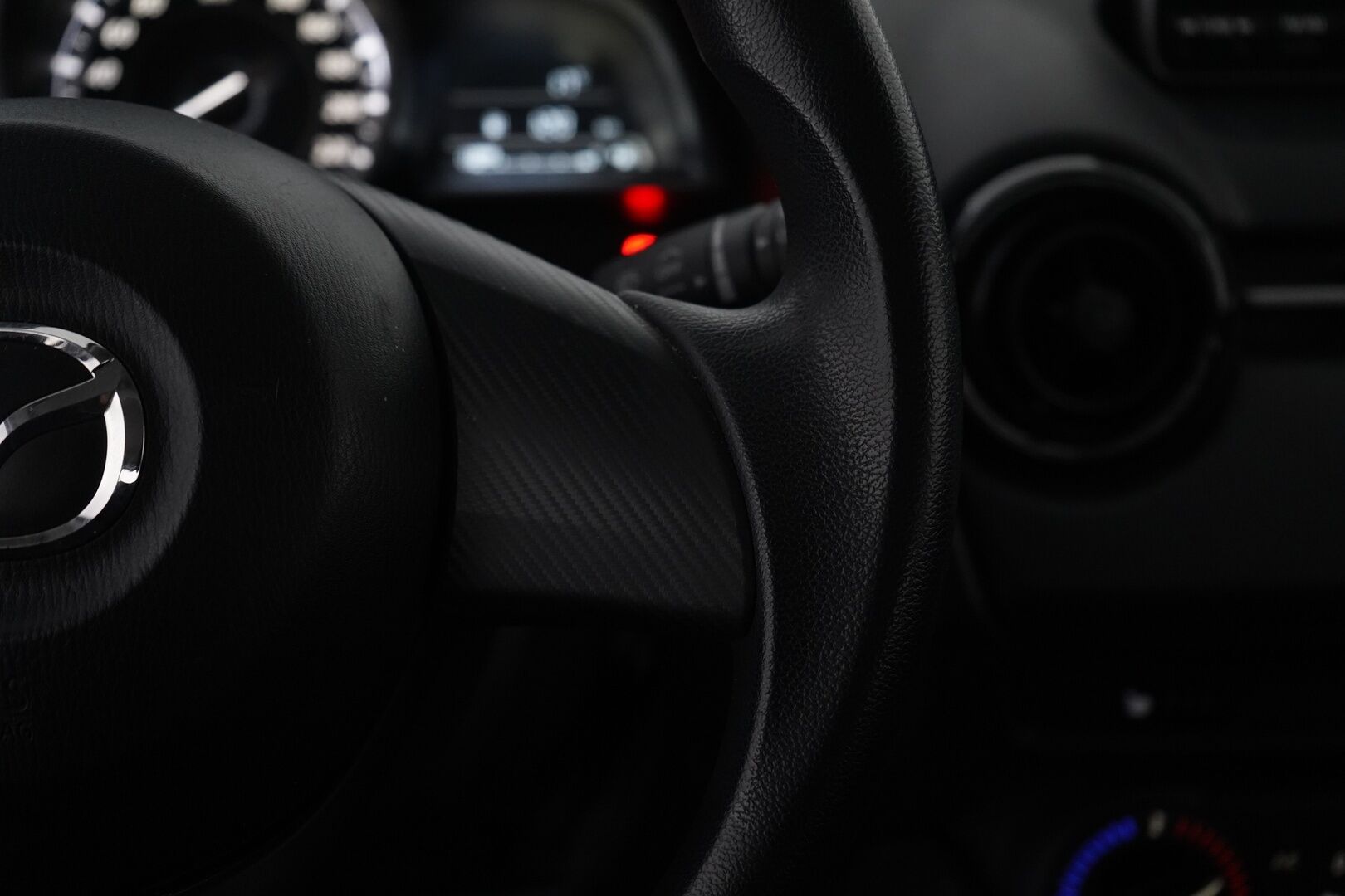 Mazda CX-3 2016 2,0 (120) SKYACTIV-G Active 6MT EA1 - 1-om Suomi-auto