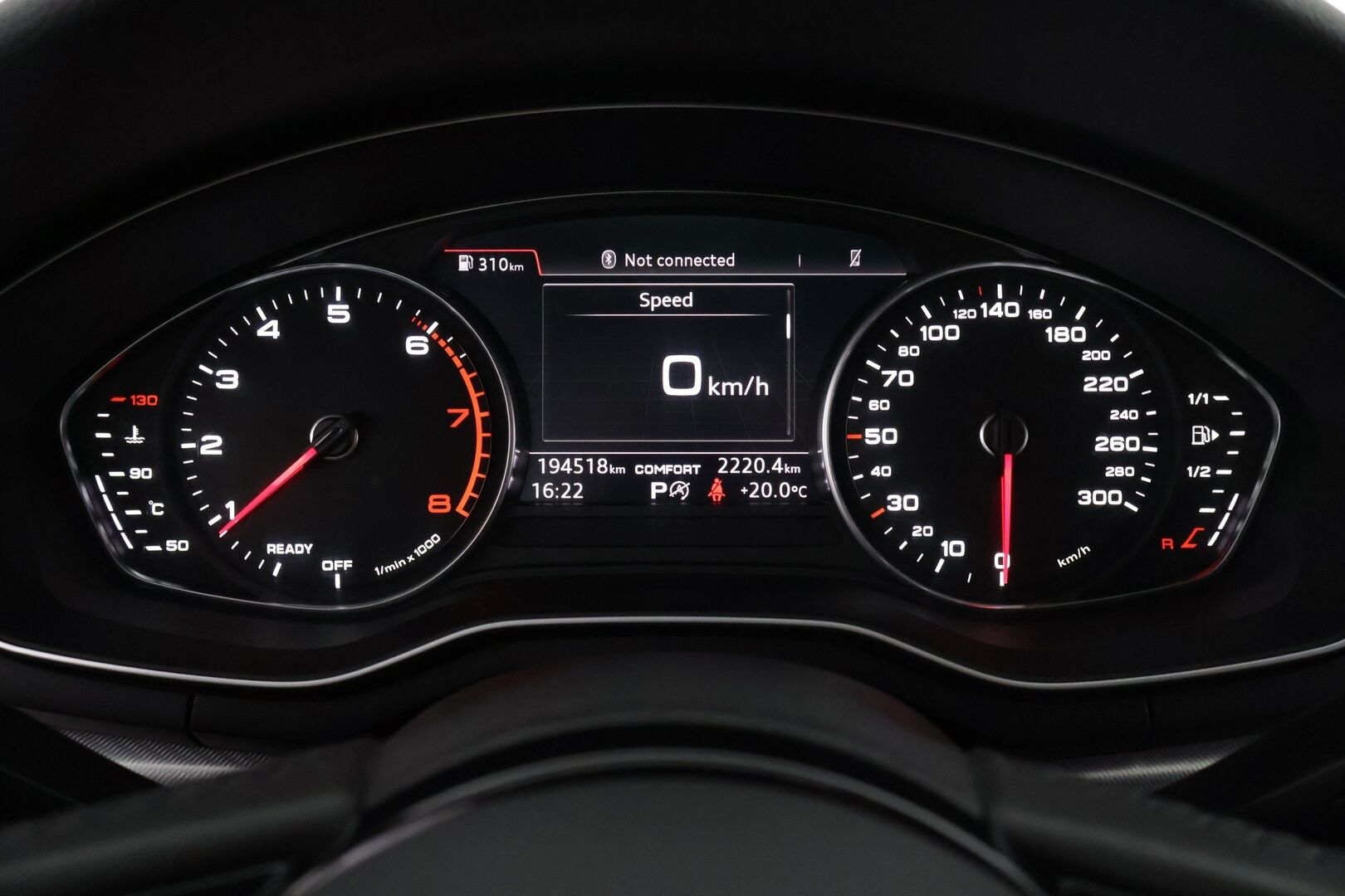 Audi A4 2016 Avant Business Sport 2,0 TFSI 140 kW S tronic - * Suomi-auto / Webasto / Sporttipenkit / Koukku / LED *