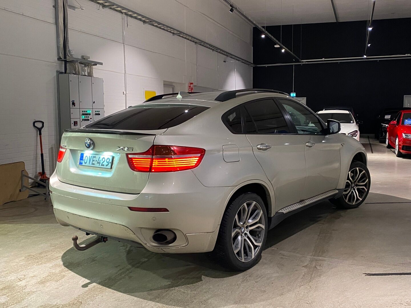BMW X6 2009 A E71 SAC - YritysOutlet - Myydään vain yrityksille - – Tämä auto myydään YritysOutlet -valikoimasta vain yritykselle