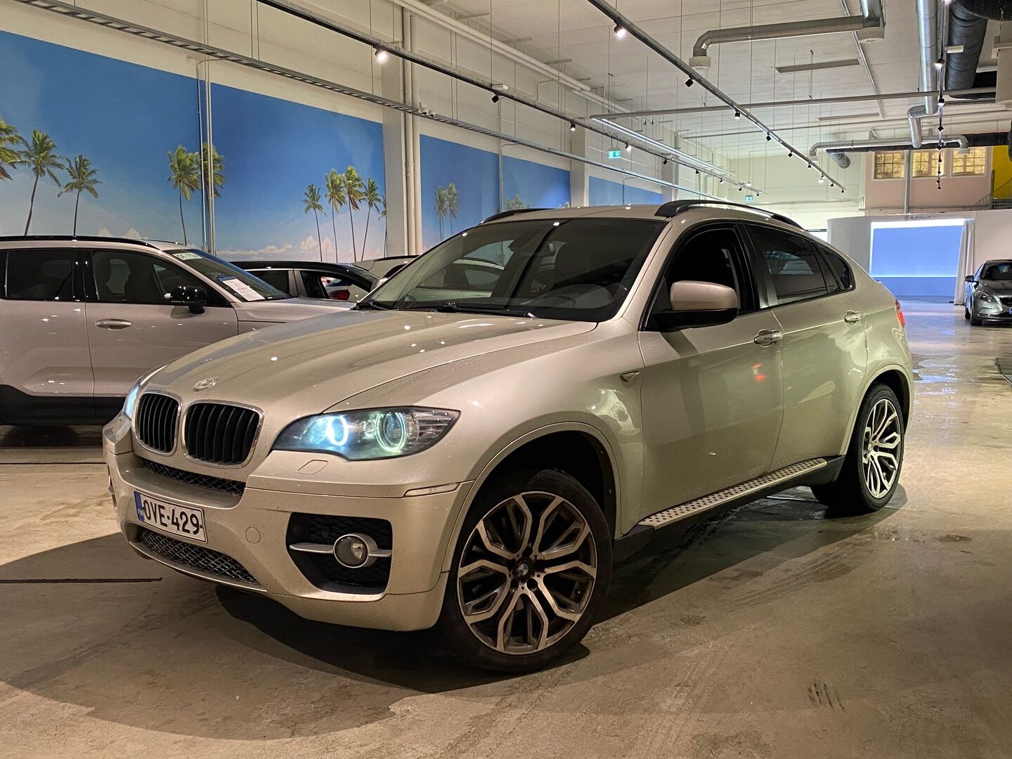 BMW X6 2009 A E71 SAC - YritysOutlet - Myydään vain yrityksille - – Tämä auto myydään YritysOutlet -valikoimasta vain yritykselle