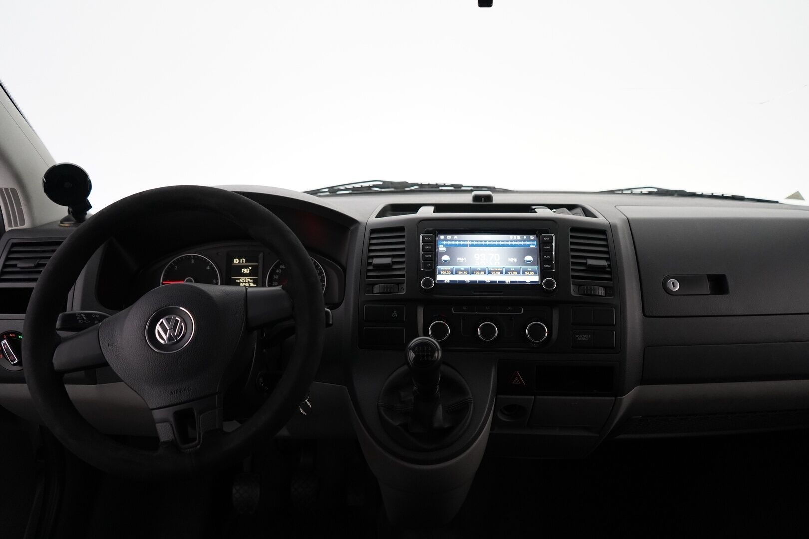 Volkswagen Transporter 2010 2.0 TDI 103 kW Umpipakettiauto *Bluetooth / Ilmastointi / Kosketusnäyttö soitin* - Kahdet vanteet + Renkaat / Viimeisin huolto 318tkm + Jakopää