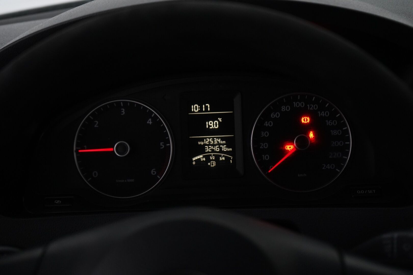 Volkswagen Transporter 2010 2.0 TDI 103 kW Umpipakettiauto *Bluetooth / Ilmastointi / Kosketusnäyttö soitin* - KATSO EDULLINEN HINTA! / Kahdet vanteet + Renkaat / Viimeisin huolto 318tkm + Jakopää - HULLUT AVAJAISHULINAT KORKOTARJOUS 3,29 %