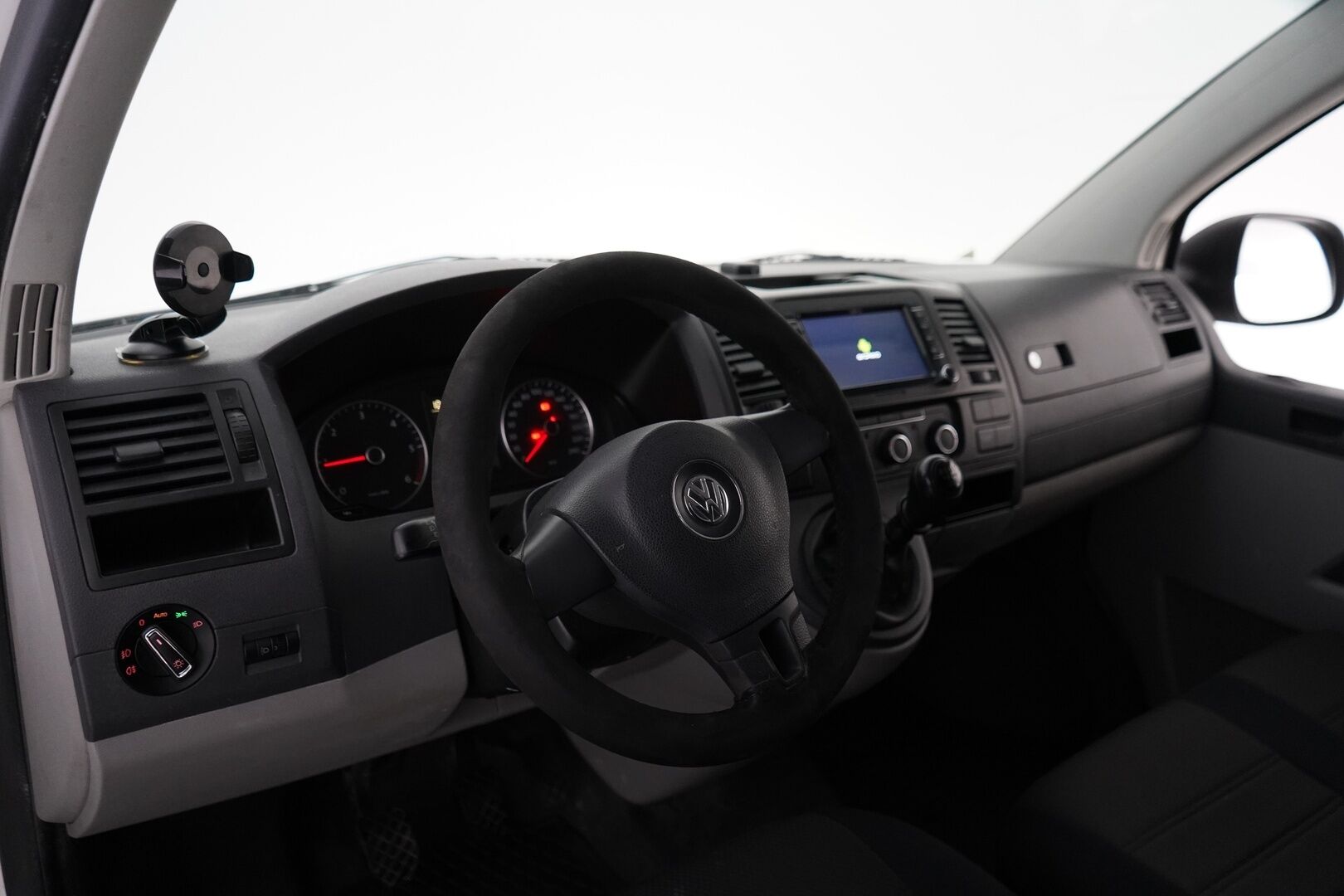 Volkswagen Transporter 2010 2.0 TDI 103 kW Umpipakettiauto *Bluetooth / Ilmastointi / Kosketusnäyttö soitin* - KATSO EDULLINEN HINTA! / Kahdet vanteet + Renkaat / Viimeisin huolto 318tkm + Jakopää - HULLUT AVAJAISHULINAT KORKOTARJOUS 3,29 %