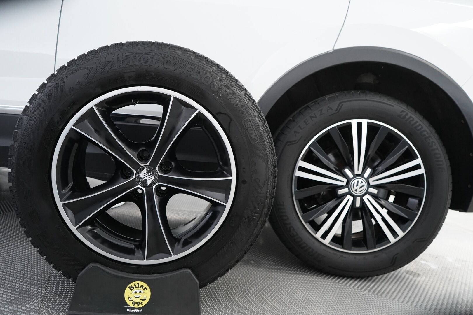 Volkswagen Tiguan 2016 Comfortline 2,0 TDI SCR 110 kW (150 hv) 4MOTION DSG  *Webasto / ACC / Koukku / Kamera / Navi / Ratinlämmitin / Lane assist* - Suomi-auto / Kahdet alumiinivanteet / Viimeisin huolto 223tkm! / Jakopää 192tkm kohdalla! 