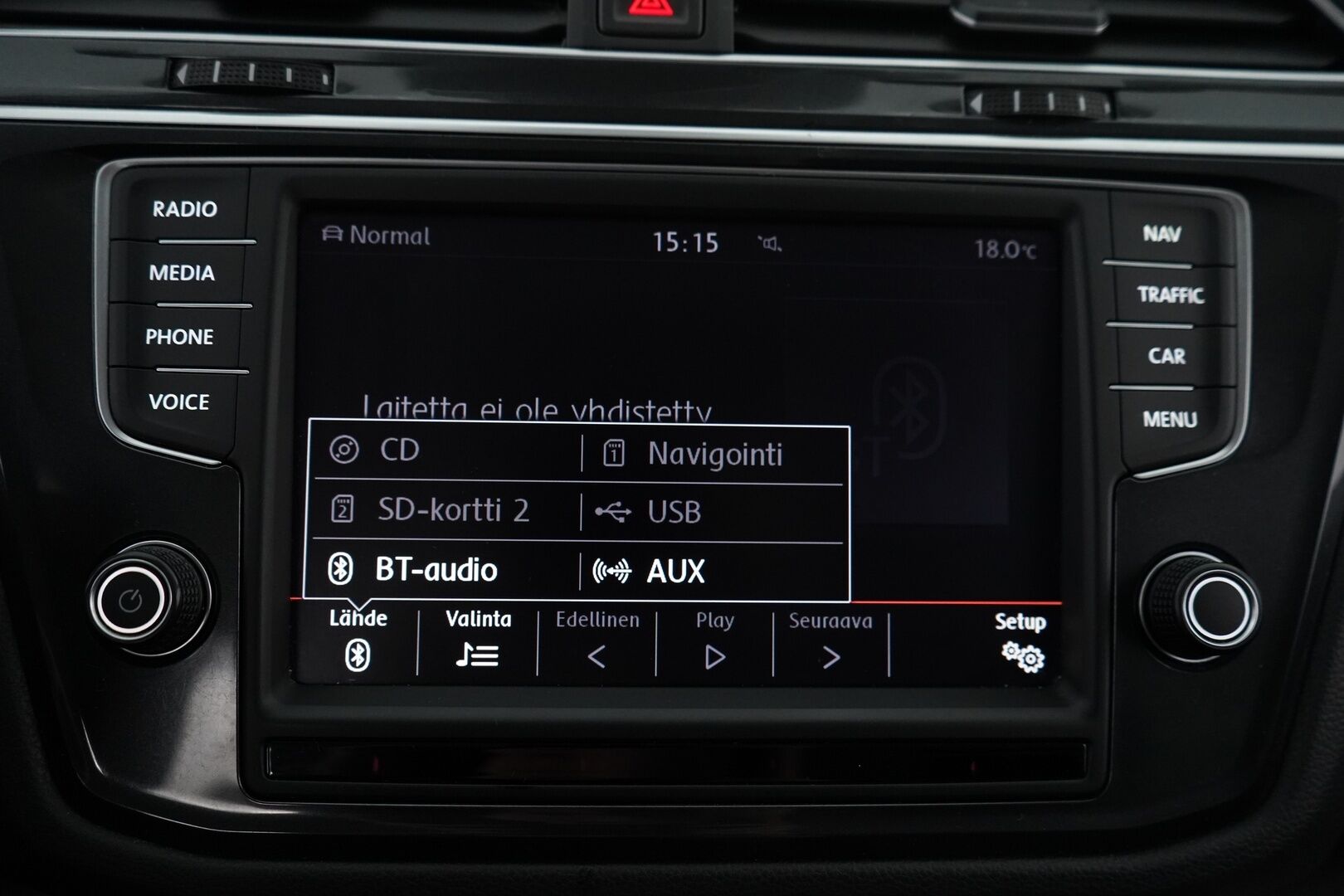 Volkswagen Tiguan 2016 Comfortline 2,0 TDI SCR 110 kW (150 hv) 4MOTION DSG  *Webasto / ACC / Koukku / Kamera / Navi / Ratinlämmitin / Lane assist* - Suomi-auto / Kahdet alumiinivanteet / Viimeisin huolto 223tkm! / Jakopää 192tkm kohdalla! 