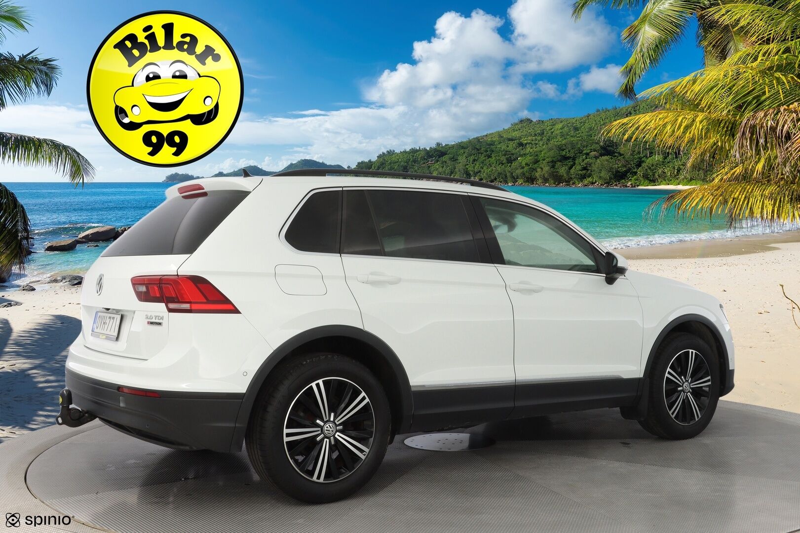 Volkswagen Tiguan 2016 Comfortline 2,0 TDI SCR 110 kW (150 hv) 4MOTION DSG  *Webasto / ACC / Koukku / Kamera / Navi / Ratinlämmitin / Lane assist* - Suomi-auto / Kahdet alumiinivanteet / Viimeisin huolto 223tkm! / Jakopää 192tkm kohdalla! 