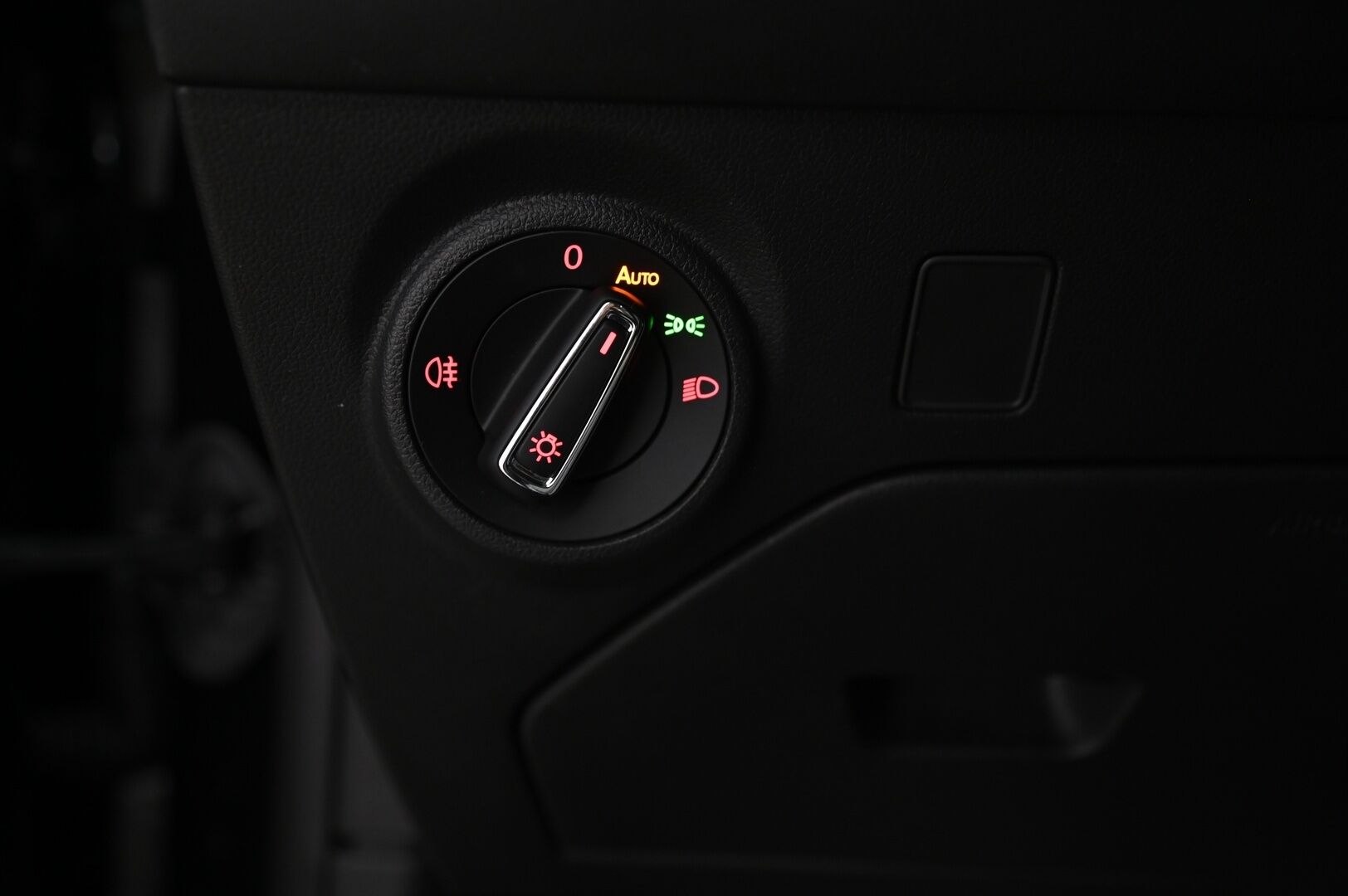 Seat Leon ST 2016 2,0 TSI 290 Cupra DSG *P-kamera / Vakkari / Led* - *Juuri tullut / Siisti / Vähän ajettu*