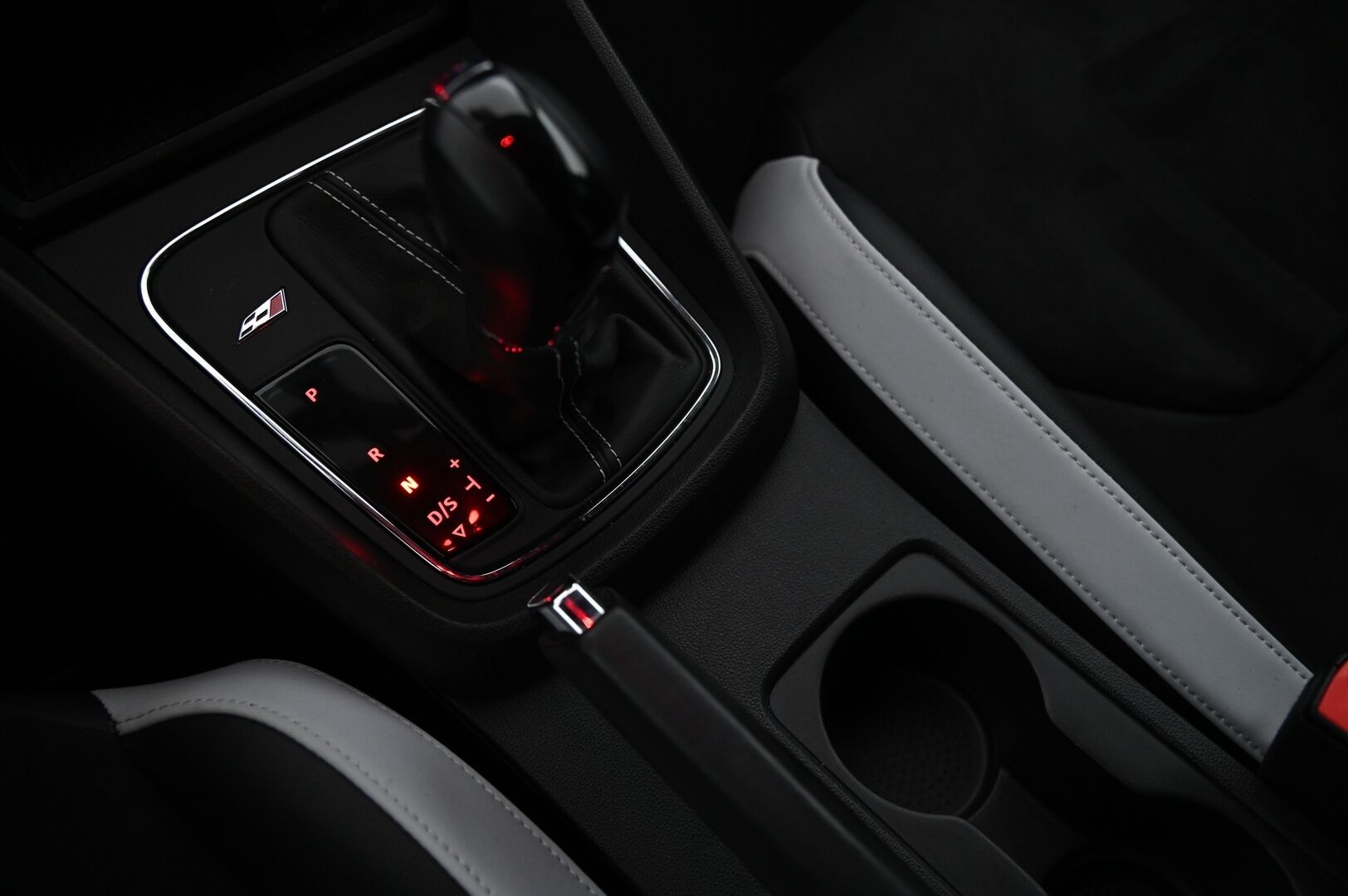 Seat Leon ST 2016 2,0 TSI 290 Cupra DSG - P-kamera | Vakkari | Led