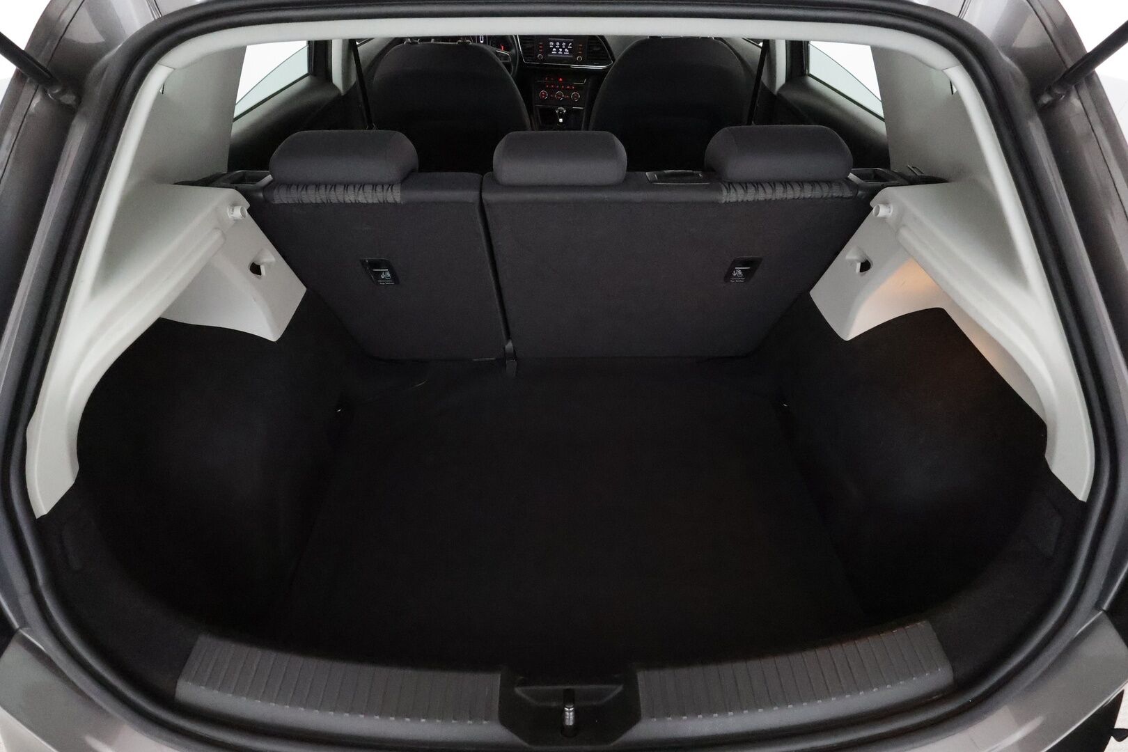Seat Leon 2016 1,0 TSI 115 Ecomotive Style **Suomi-auto / LED-valot / P.Tutkat / Vakkari / Sisätilanlämmitin**