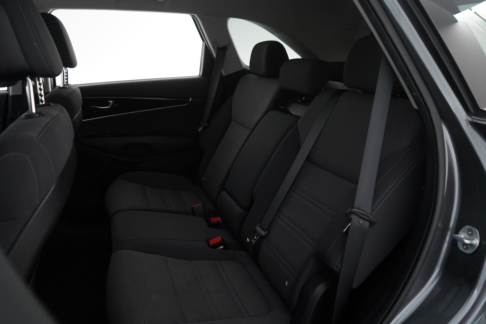 Kia Sorento 2016 2.2 CRDi AWD EX A/T 5P * Vakkari / Vetokoukku / Sähköpenkki / Peruutuskamera / Lohkolämmitin * - Suomi-auto / Juuri huollettu / Kahdet renkaat ja vanteet