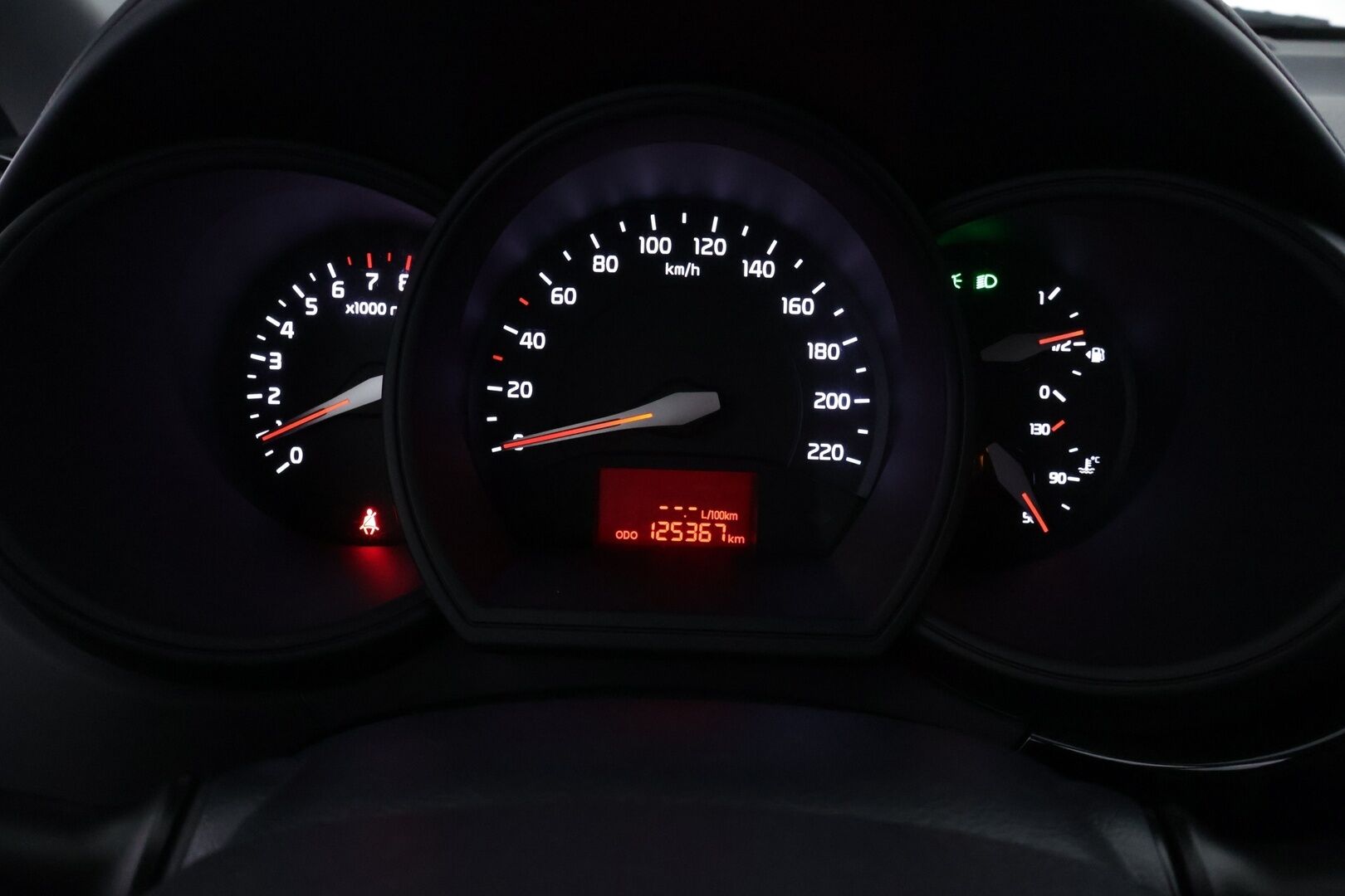 Kia Rio 2016 1,2 ISG LX 5D EcoDynamics *Lohko + sisä / Ilmastointi / AUX!* - *Lohko + sisä / Ilmastointi / AUX!*