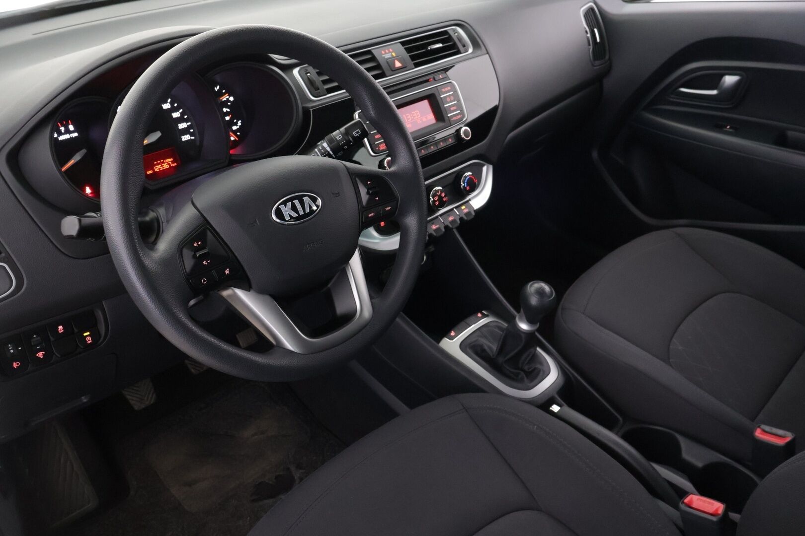 Kia Rio 2016 1,2 ISG LX 5D EcoDynamics *Lohko + sisä / Ilmastointi / AUX!* - *Lohko + sisä / Ilmastointi / AUX!*