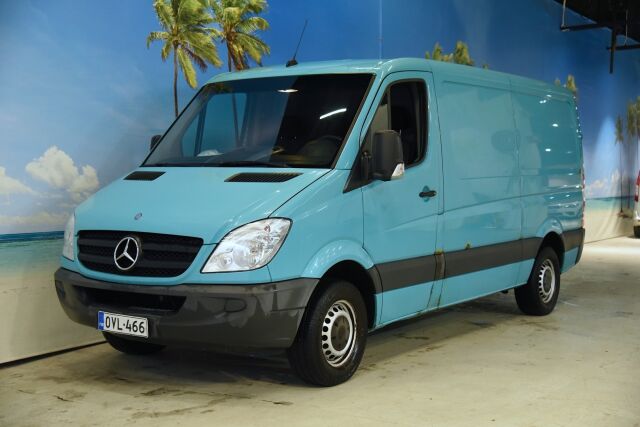 Mercedes-Benz Sprinter 2013