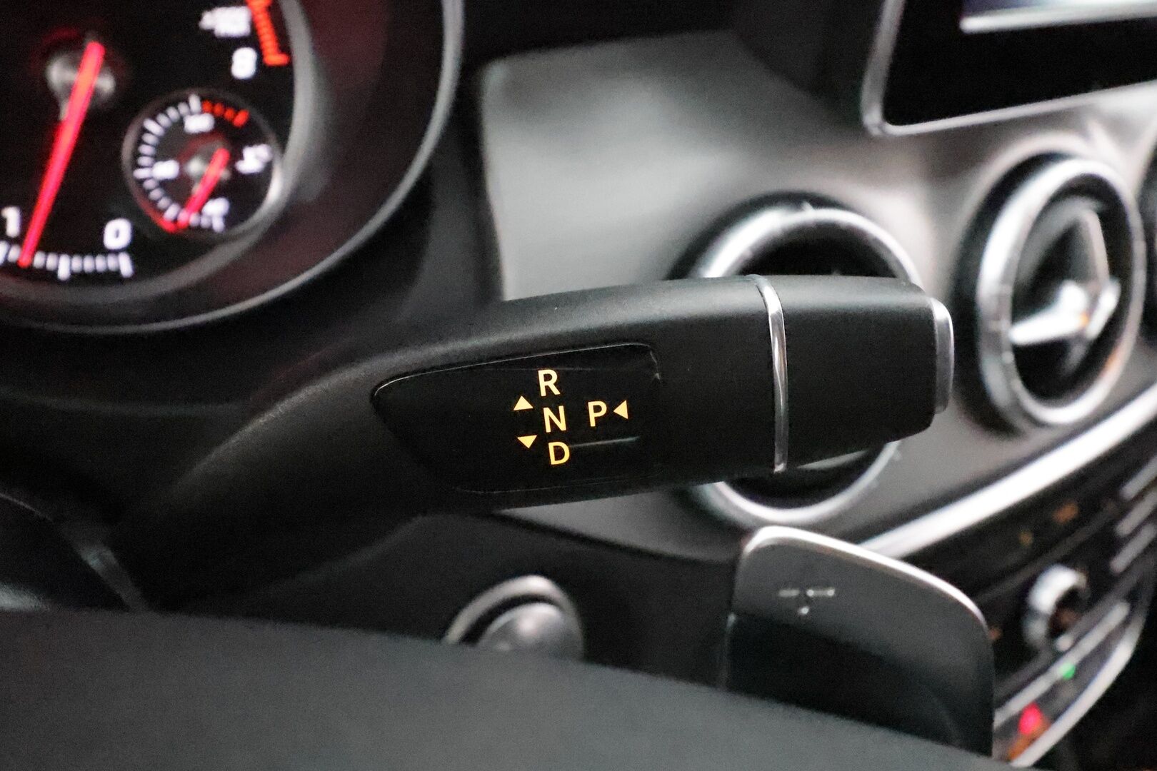 Mercedes-Benz CLA 2017 180 Shooting Brake Automatic Edition AMG** Sporttipenkit / P.Kamera / LED-High Performance / Navi / Sisätilanlämmitin ** - Suomi-auto / 2x Renkaat