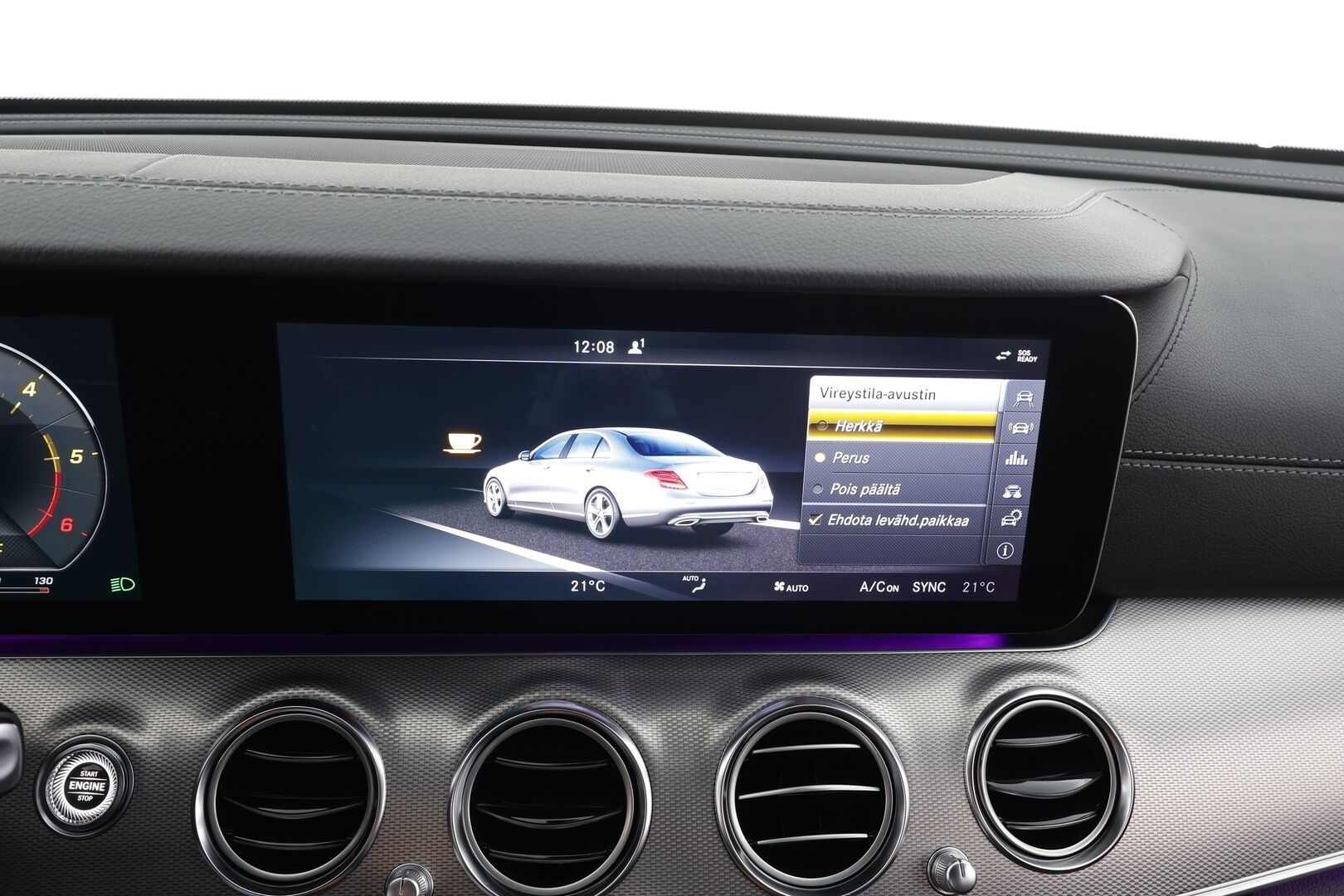 Mercedes-Benz E 2016 220 d A Premium Business AMG * Widescreen / Multibeam / P.Kamera / Sportpenkit / Navi / Katveavustin * - Kahdet renkaat