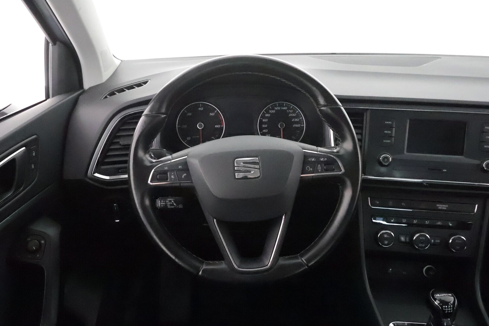 Seat Ateca 2017 2,0 TDI 150 4DRIVE Style ** Webasto / Koukku / Adapt.Vakkari / LED-valot / P.Tutkat ** - Talvivarusteet / Suomi-auto / Kahdet Renkaat - HULLUT VÄLIPÄIVÄT KORKOTARJOUS 2,49%