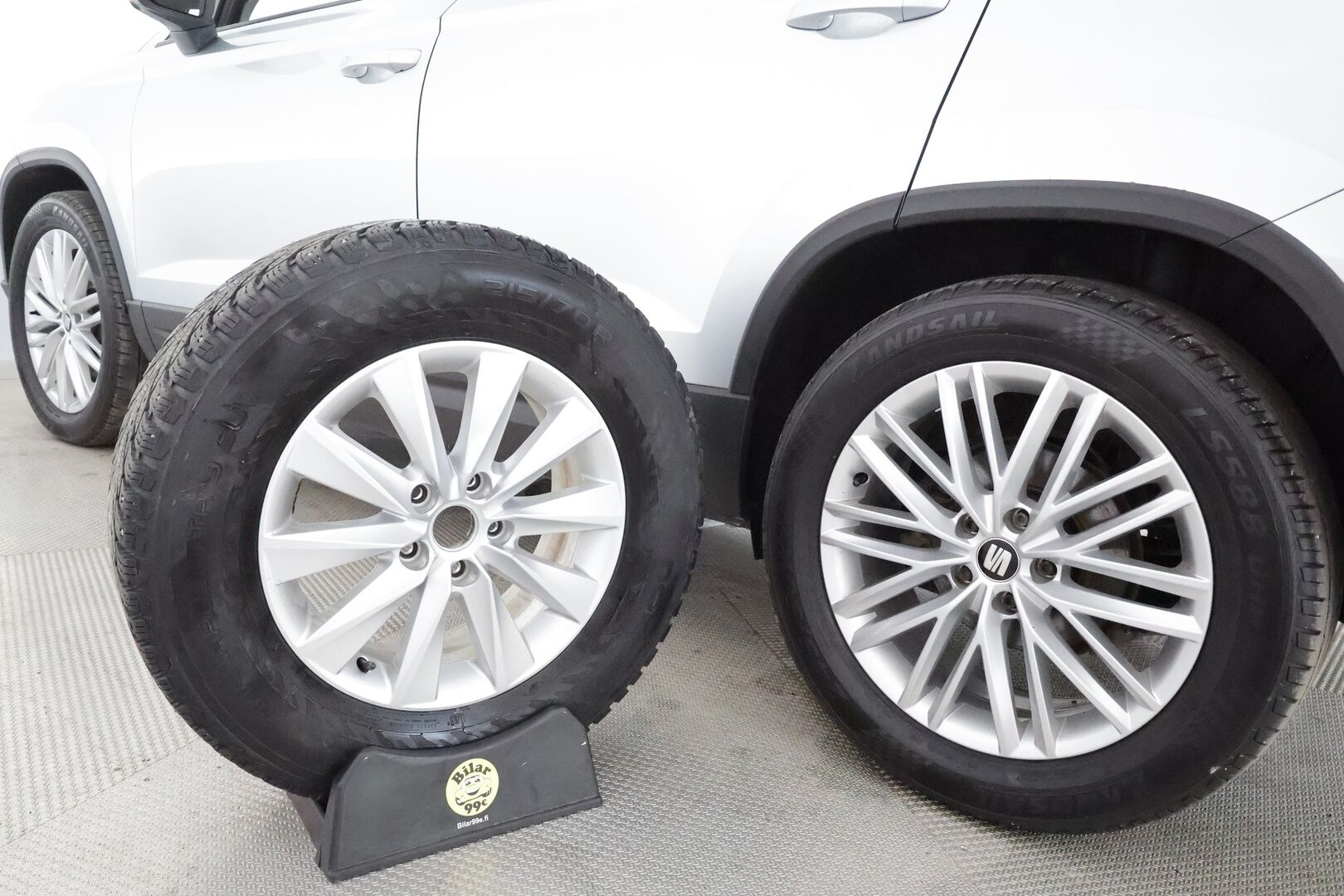 Seat Ateca 2017 2,0 TDI 150 4DRIVE Style ** Webasto / Koukku / Adapt.Vakkari / LED-valot / P.Tutkat ** - Talvivarusteet / Suomi-auto / Kahdet Renkaat - Osta nyt, maksa vasta ensi vuonna