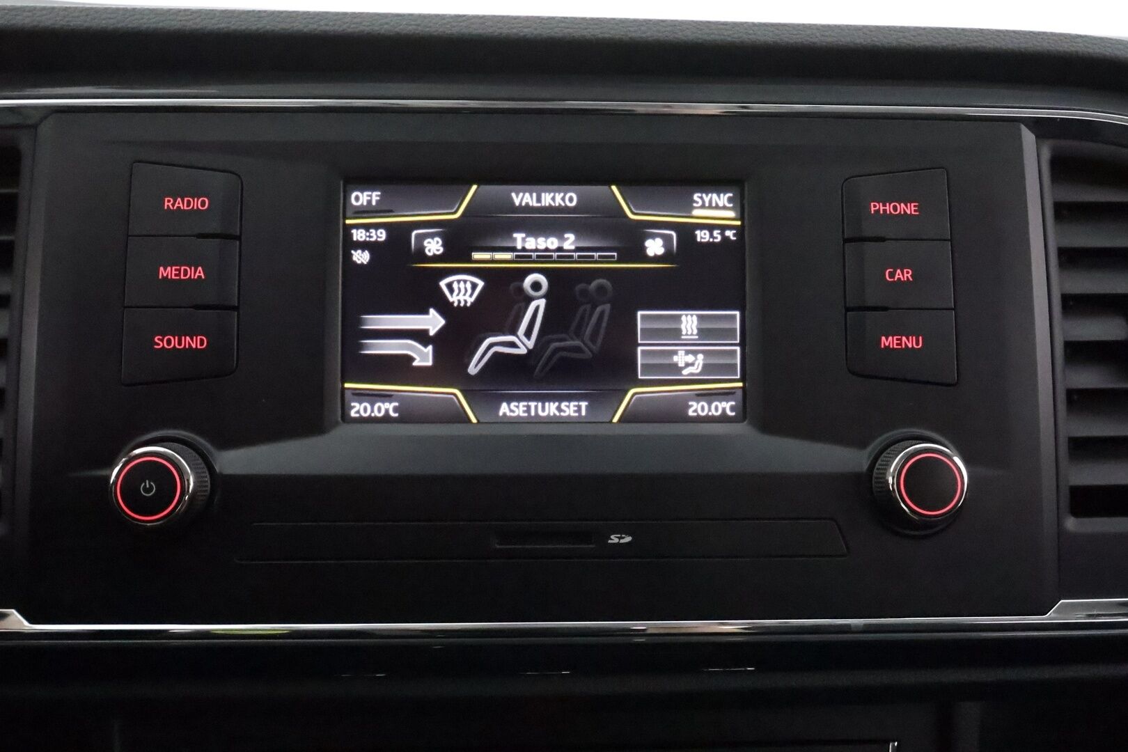 Seat Ateca 2017 2,0 TDI 150 4DRIVE Style ** Webasto / Koukku / Adapt.Vakkari / LED-valot / P.Tutkat ** - Suomi-auto / Kahdet Renkaat