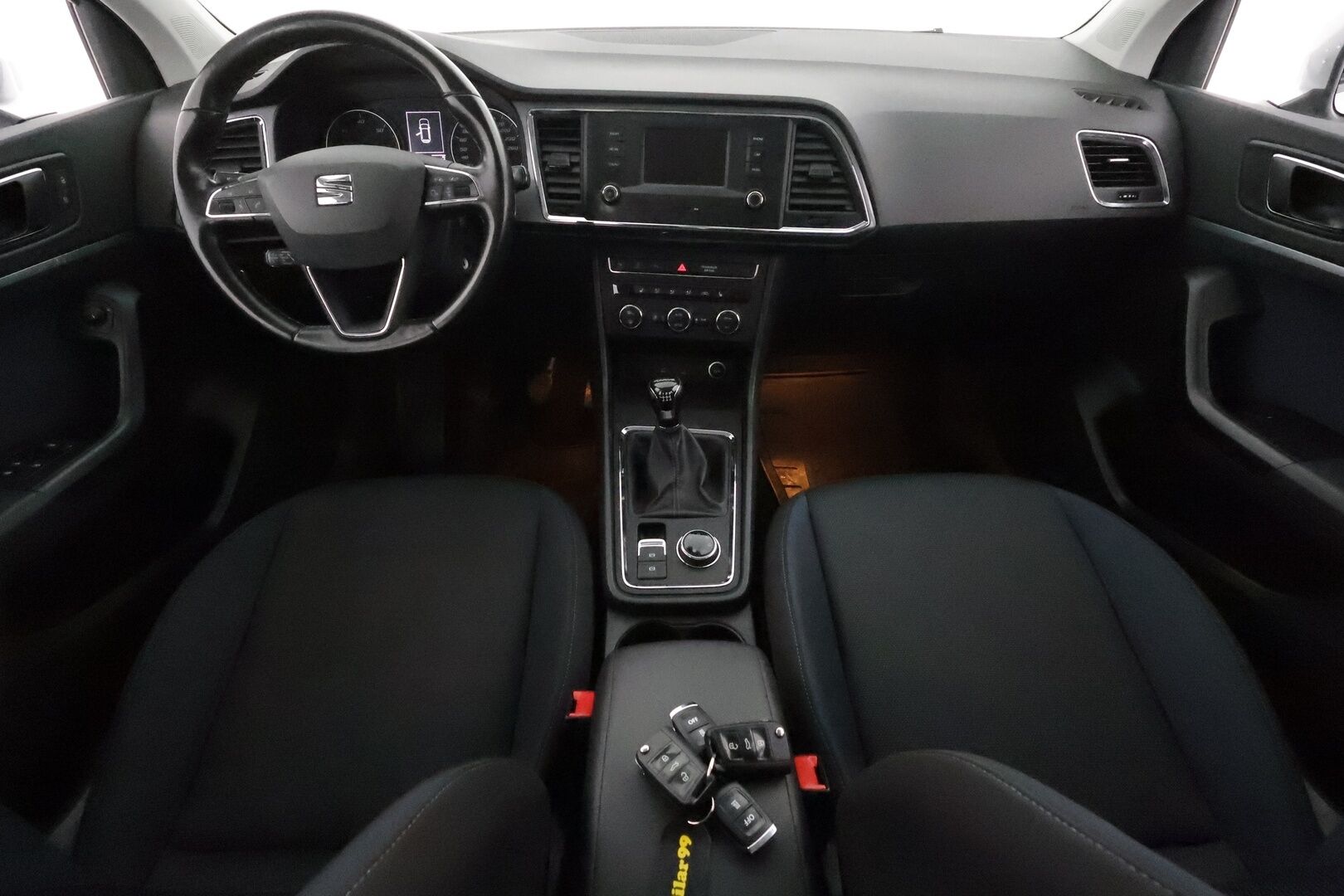 Seat Ateca 2017 2,0 TDI 150 4DRIVE Style ** Webasto / Koukku / Adapt.Vakkari / LED-valot / P.Tutkat ** - Suomi-auto / Kahdet Renkaat
