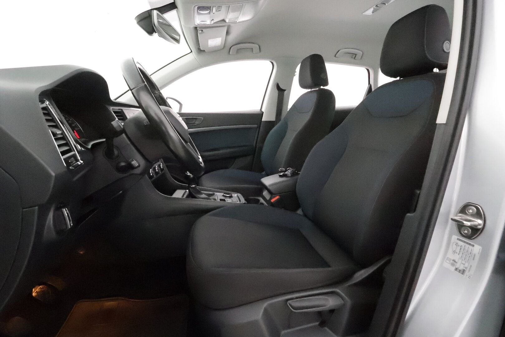 Seat Ateca 2017 2,0 TDI 150 4DRIVE Style ** Webasto / Koukku / Adapt.Vakkari / LED-valot / P.Tutkat ** - Suomi-auto / Kahdet Renkaat