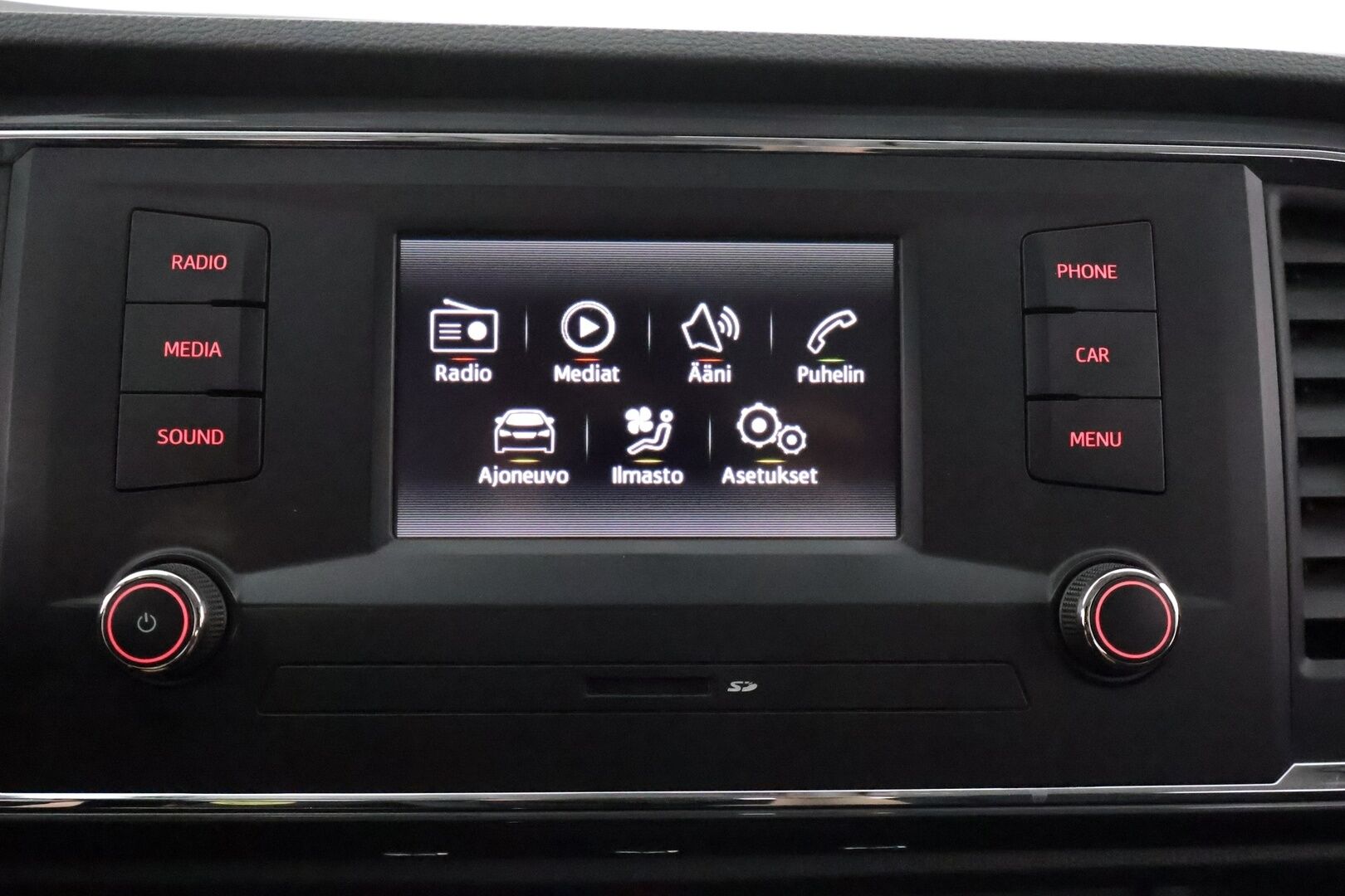 Seat Ateca 2017 2,0 TDI 150 4DRIVE Style ** Webasto / Koukku / Adapt.Vakkari / LED-valot / P.Tutkat ** - Suomi-auto / Kahdet Renkaat