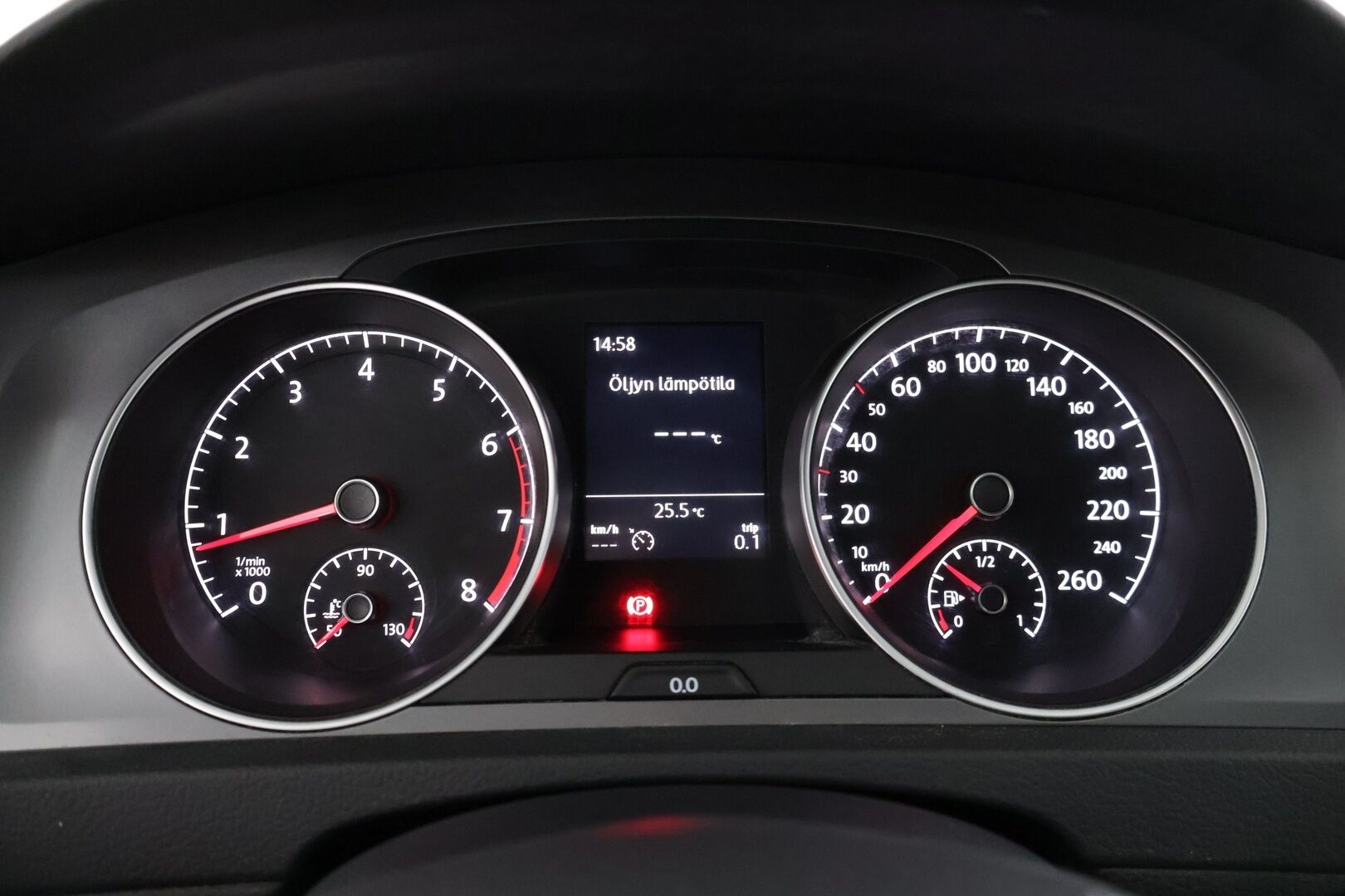 Volkswagen Golf 2017 Luxline 1,2 TSI 63 kW (85 hv) * Webasto / Lämmitettävät sivupeilit / Aut.ilmastointi / Vakkari * - * jakopää tehty 98tkm kohdalla 11.12.2023 / Webasto / 2x renkaat *