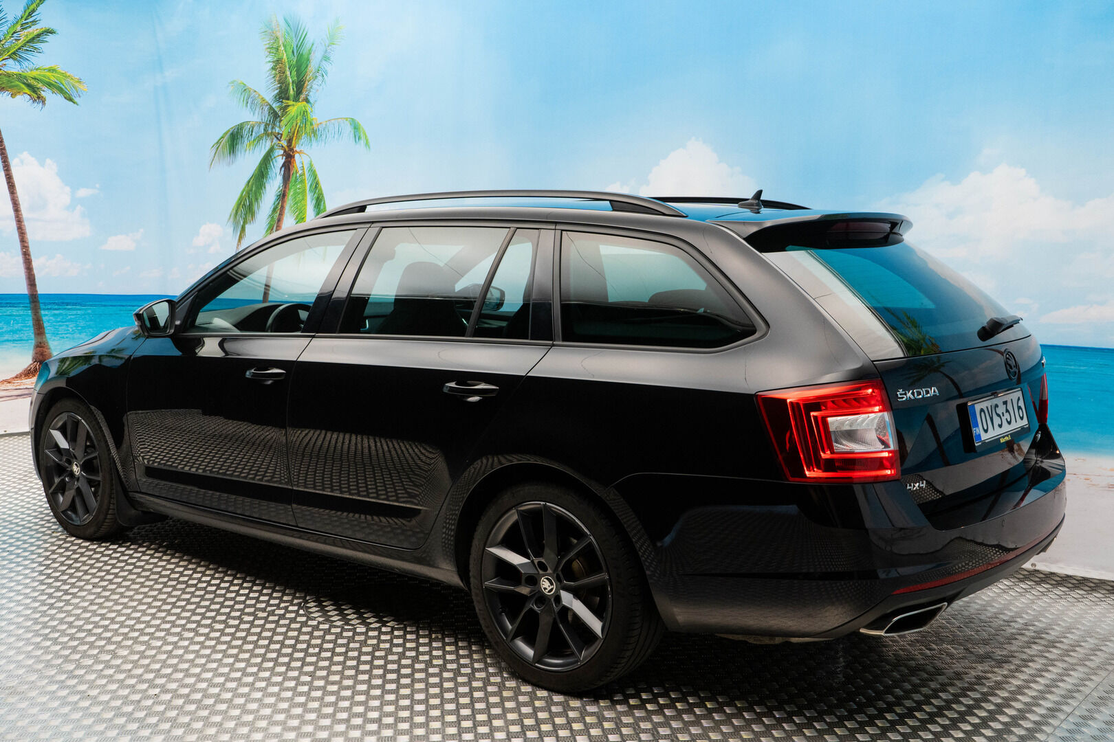 Skoda Octavia 2017 Combi 2,0 TDI 184 4x4 RS DSG Autom. - Tulossa myyntiin! 