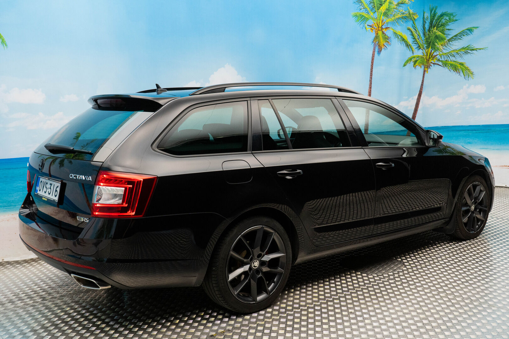 Skoda Octavia 2017 Combi 2,0 TDI 184 4x4 RS DSG Autom. - Tulossa myyntiin! 
