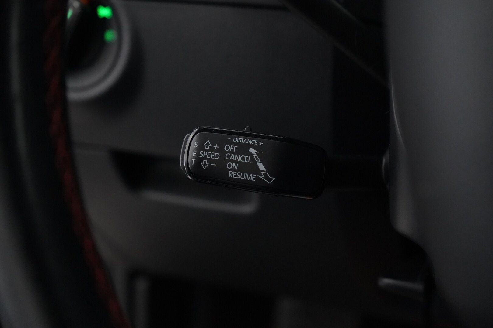 Skoda Octavia 2017 2,0 TSI Combi RS 230 DSG Aut *Webasto / Acc / Koukku / Canton / Keyless / Nahat / S.Kontti* - Suomi-auto / Kahdet OEM Vanteet / Hyvät huollot