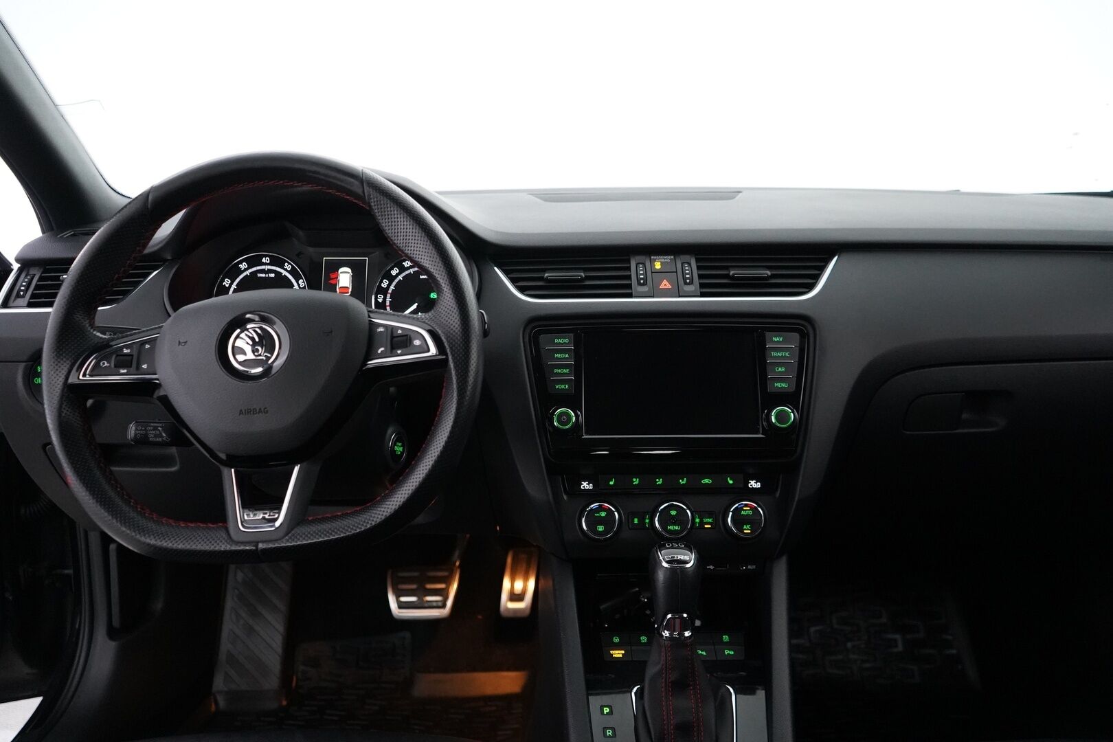 Skoda Octavia 2017 2,0 TSI Combi RS 230 DSG Aut *Webasto / Acc / Koukku / Canton / Keyless / Nahat / S.Kontti* - Suomi-auto / Kahdet OEM Vanteet / Hyvät huollot