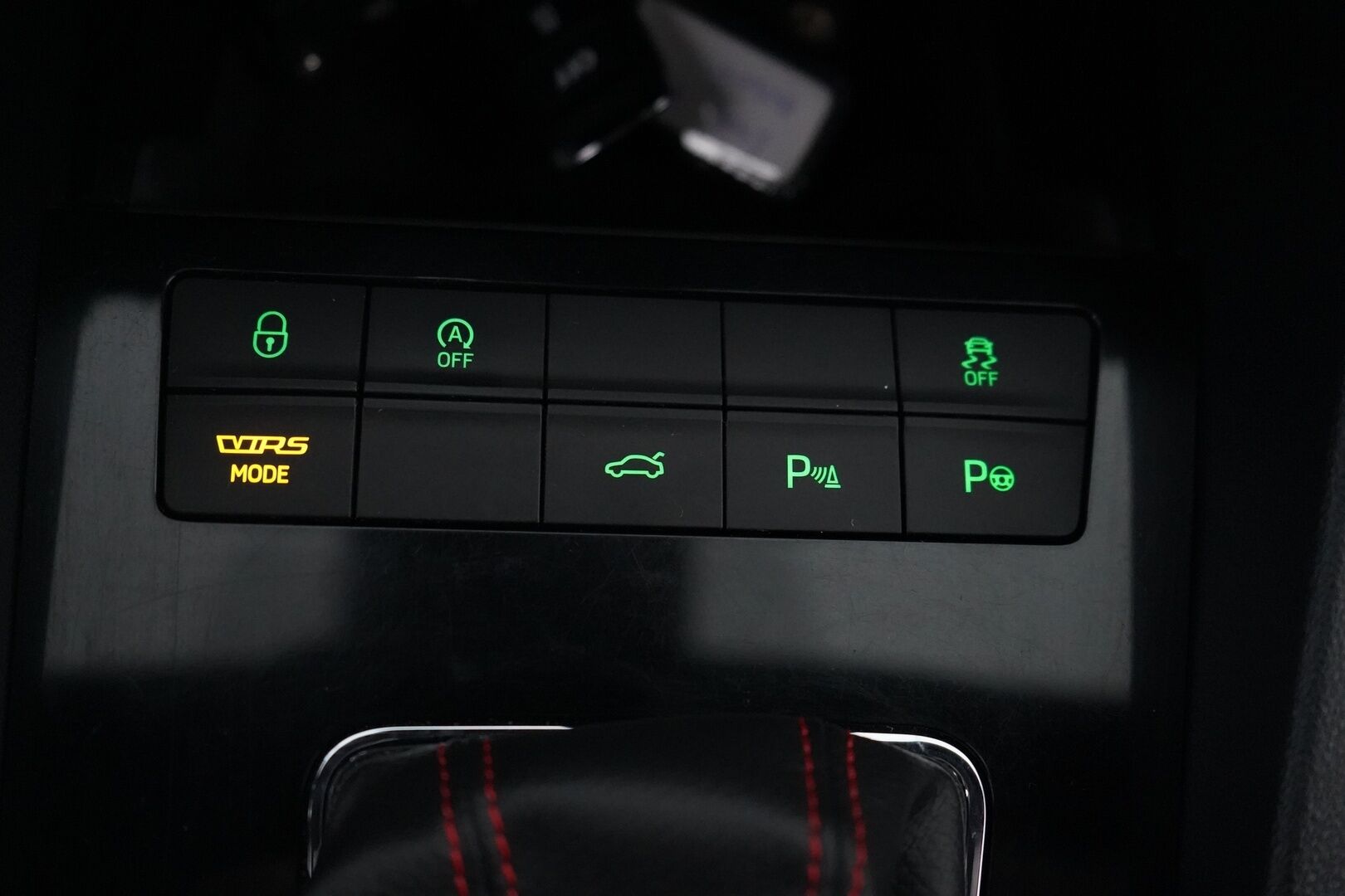 Skoda Octavia 2017 2,0 TSI Combi RS 230 DSG Aut *Webasto / Acc / Koukku / Canton / Keyless / Nahat / S.Kontti* - Suomi-auto / Kahdet OEM Vanteet / Hyvät huollot