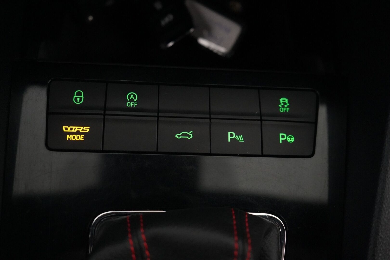 Skoda Octavia 2017 2,0 TSI Combi RS 230 DSG Aut *Webasto / Acc / Koukku / Canton / Keyless / Nahat / S.Kontti* - Suomi-auto / Kahdet OEM Vanteet / Hyvät huollot