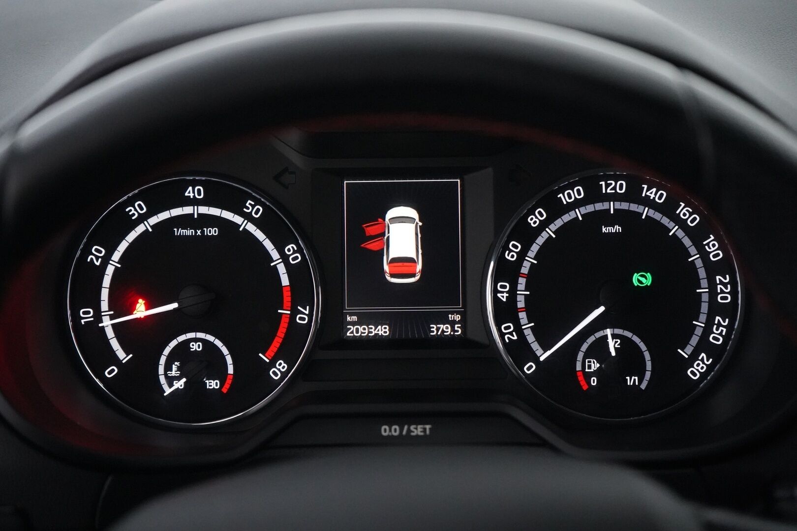 Skoda Octavia 2017 2,0 TSI Combi RS 230 DSG Aut *Webasto / Acc / Koukku / Canton / Keyless / Nahat / S.Kontti* - Suomi-auto / Kahdet OEM Vanteet / Hyvät huollot