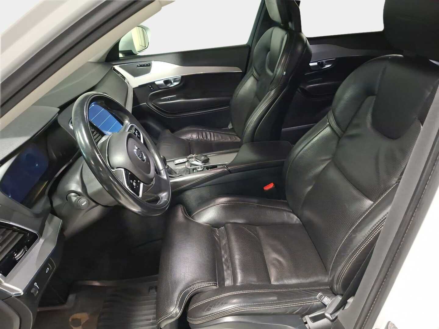 Volvo XC90 2017 D5 AWD Inscription aut - Ei AD-blue / 7-Paikkainen / Nahka sisusta / Vetokoukku / Ilmastoidut penkit 