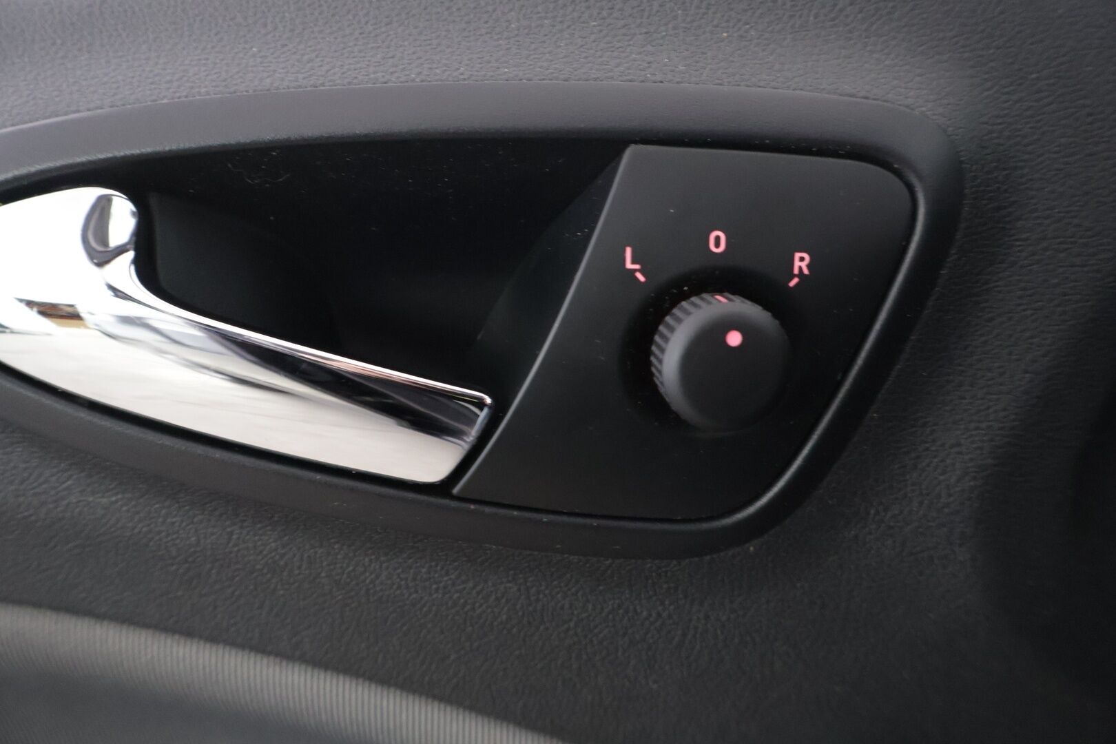 Seat Ibiza 2017 1,2 TSI 90 Style */ Suomi-auto / Vakkari / Webasto / Lohko / Bluetooth / Ilmastointi / 2x renkaat /* - Näppärä kauppakassi / 2x renkaat