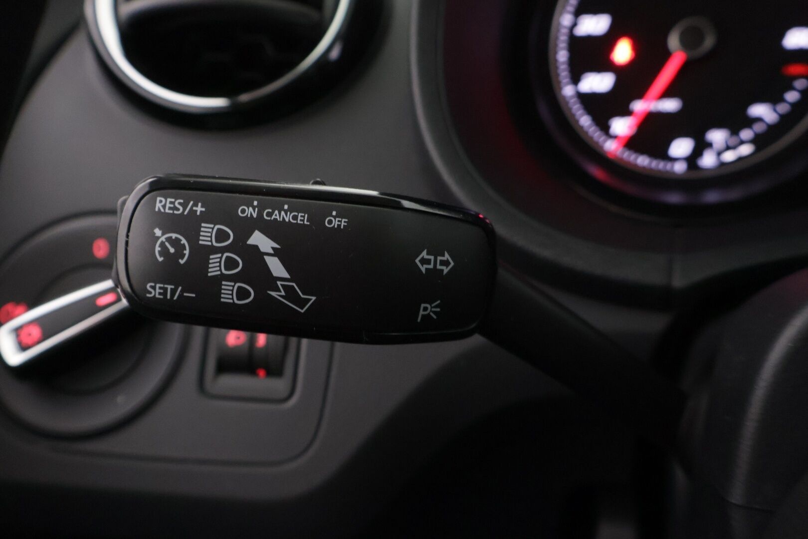 Seat Ibiza 2017 1,2 TSI 90 Style */ Suomi-auto / Vakkari / Webasto / Lohko / Bluetooth / Ilmastointi / 2x renkaat /* - Näppärä kauppakassi / 2x renkaat