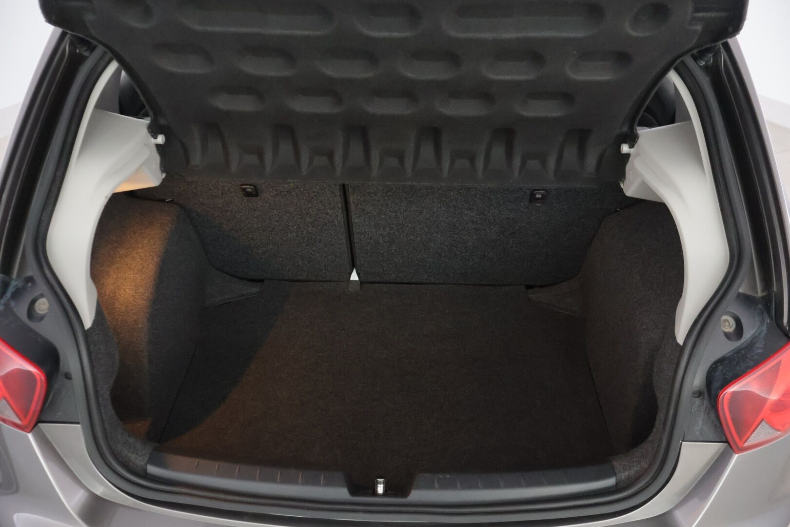 Seat Ibiza 2017 1,2 TSI 90 Style */ Suomi-auto / Vakkari / Webasto / Lohko / Bluetooth / Ilmastointi / 2x renkaat /* - Näppärä kauppakassi / 2x renkaat