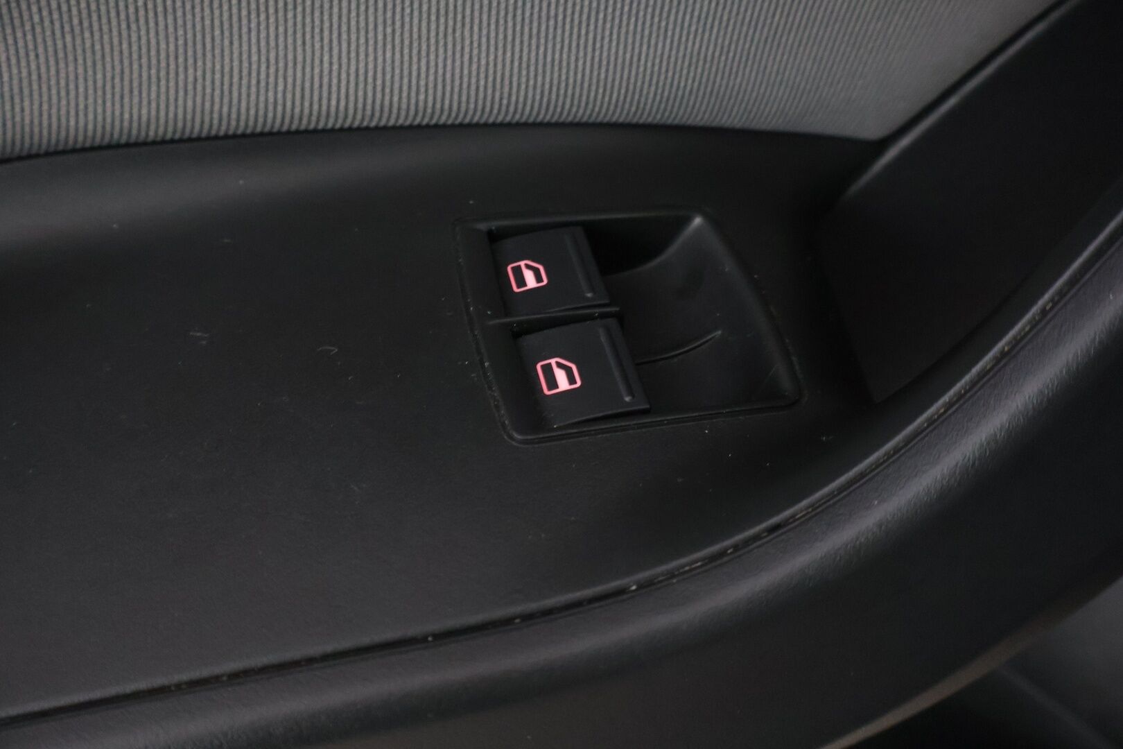 Seat Ibiza 2017 1,2 TSI 90 Style */ Suomi-auto / Vakkari / Webasto / Lohko / Bluetooth / Ilmastointi / 2x renkaat /* - Näppärä kauppakassi / 2x renkaat