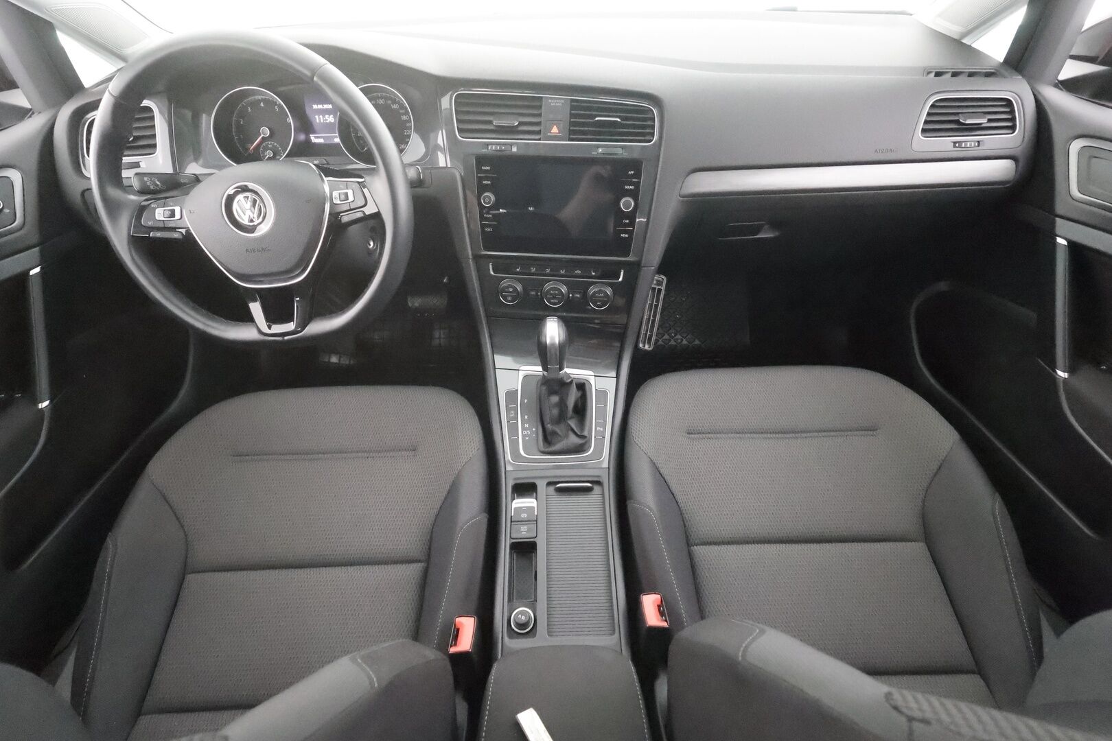 Volkswagen Golf 2018 Comfortline 1,4 TSI 92 kW (125 hv) DSG-automaatti - | ACC | Lohko | P.Kamera | Lisävalo | Apple&Android | Suomi-auto | Kahdet Renkaat |