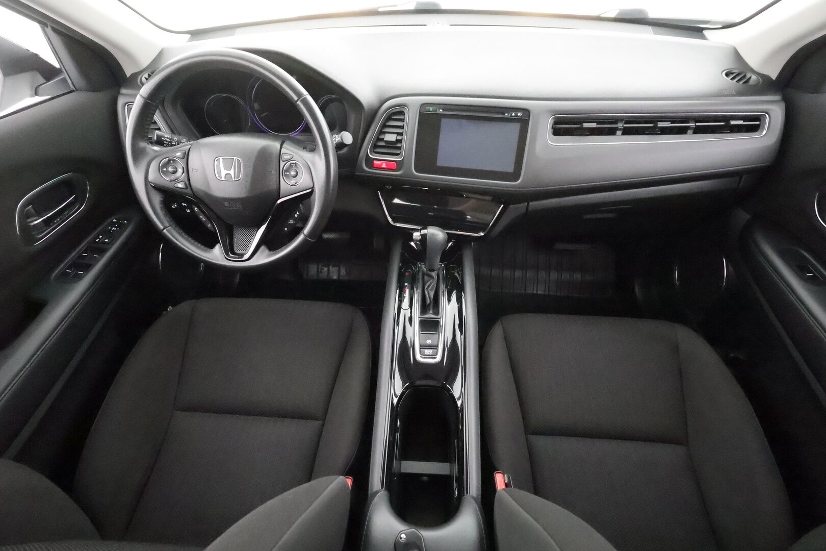 Honda HR-V 2017 1,5 Elegance CVT - | Vakkari | Lohko | Koukku | Huoltokirja | Bluetooth | Suomi-auto | Kahdet Renkaat |
