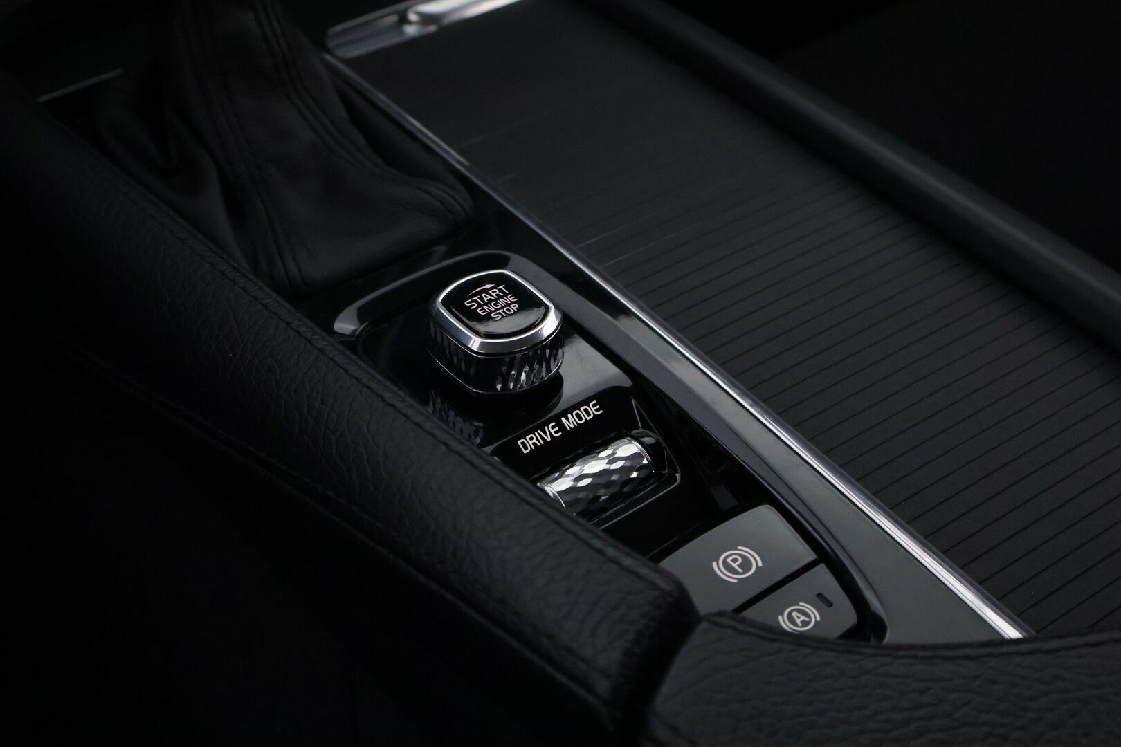 Volvo S90 2018 D4 Business aut - Suomiauto | Webasto | Adapt.Vakkari | Vetokoukku | Phoenix Gold Audio | Adapt.LED | Peruutustutkat | KATSO HINTA!