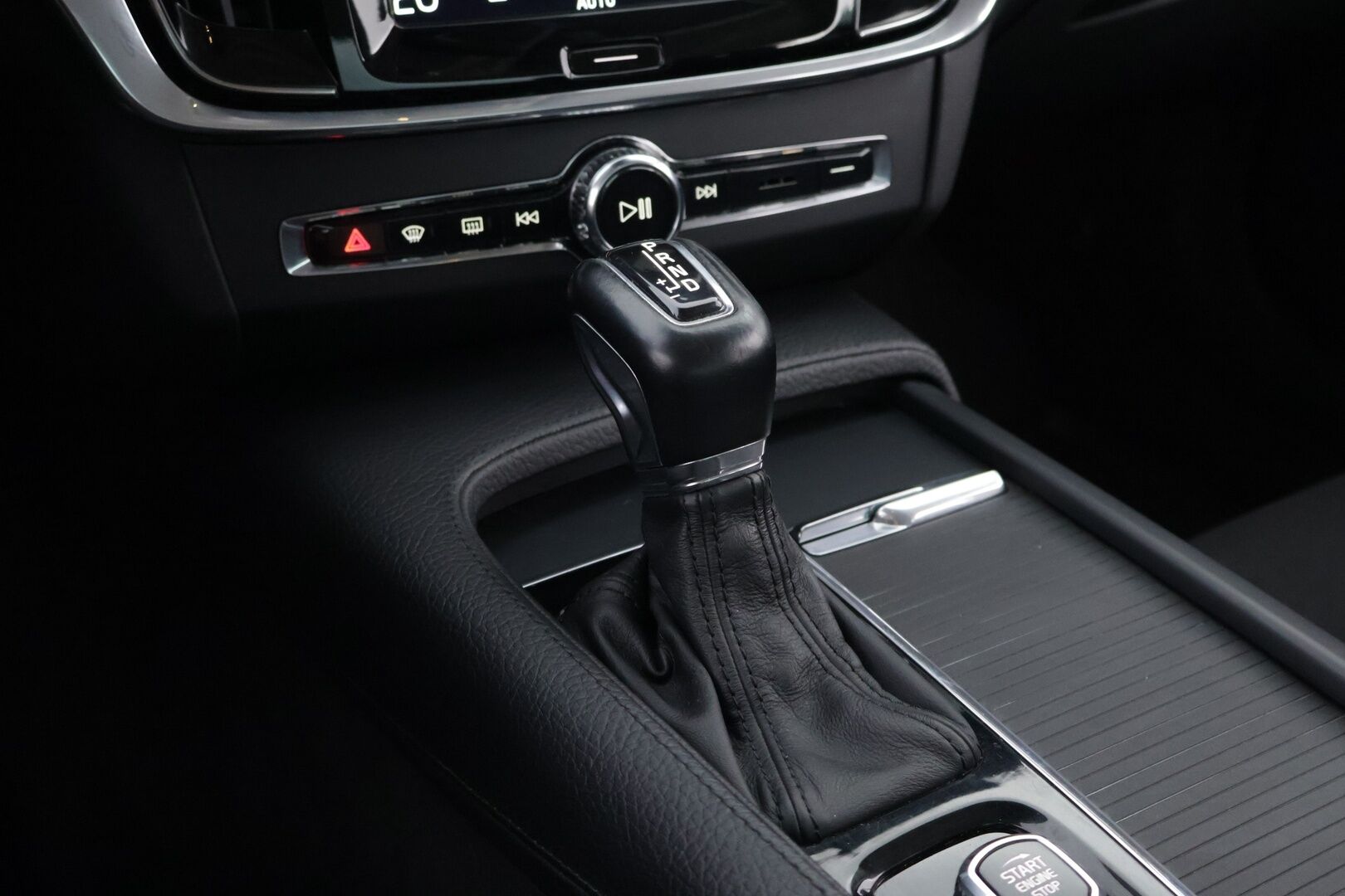 Volvo S90 2018 D4 Business aut - Suomiauto | Webasto | Adapt.Vakkari | Vetokoukku | Phoenix Gold Audio | Adapt.LED | Peruutustutkat | KATSO HINTA!